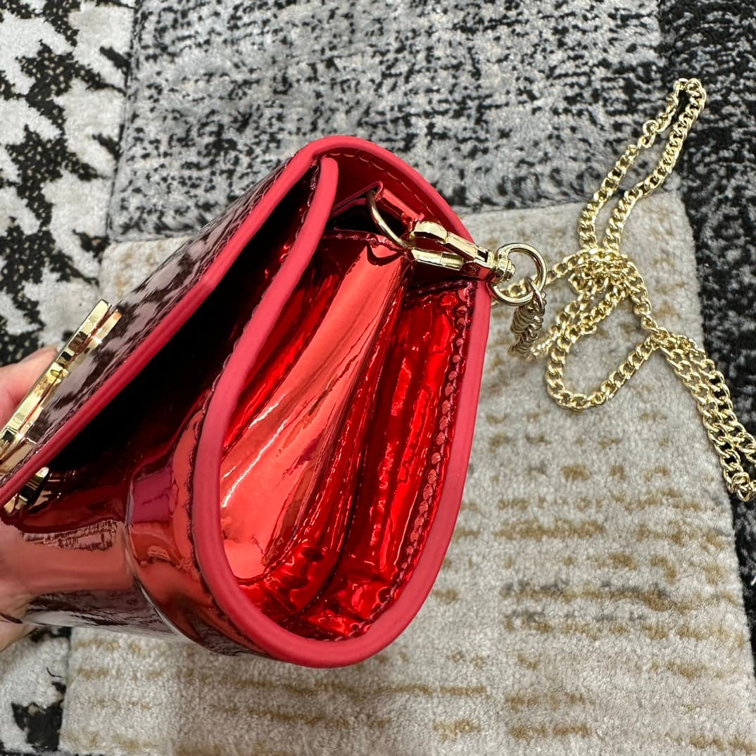 Christian Louboutin Loubi54 patent leather shoulder bag in red High