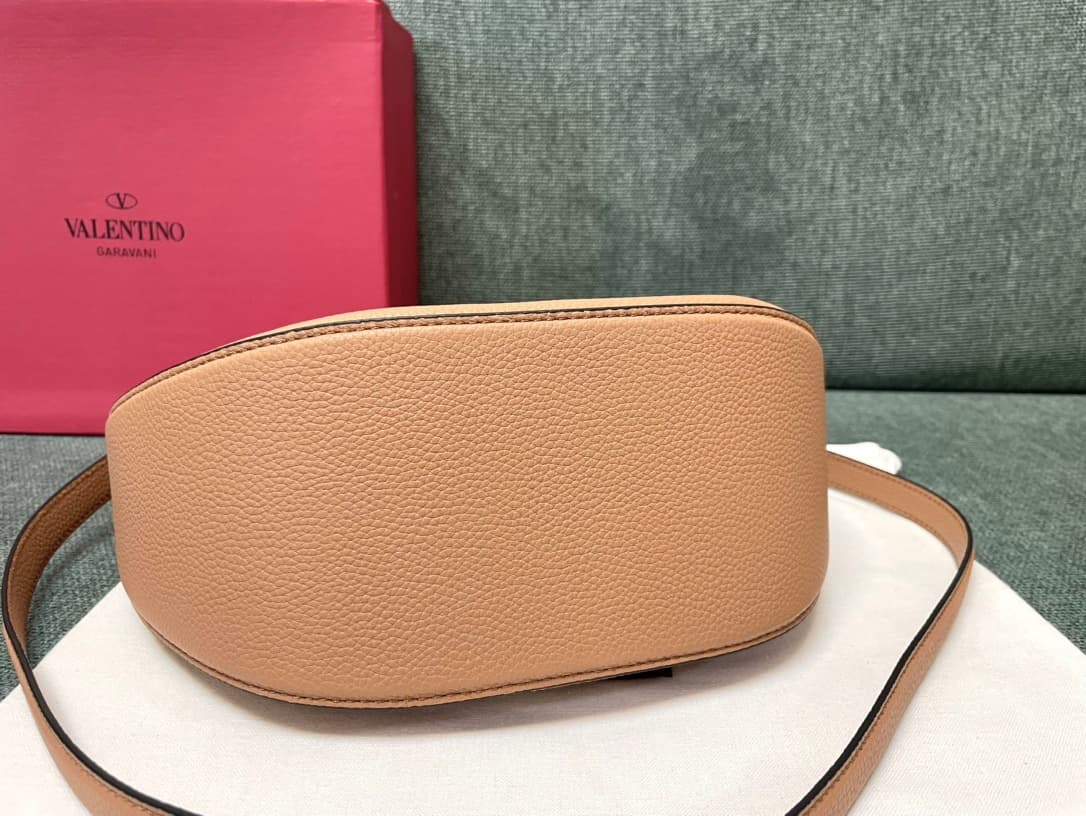 Valentino Garavani VLogo Moon small hobo bag in Nude Pink grained calfskin High