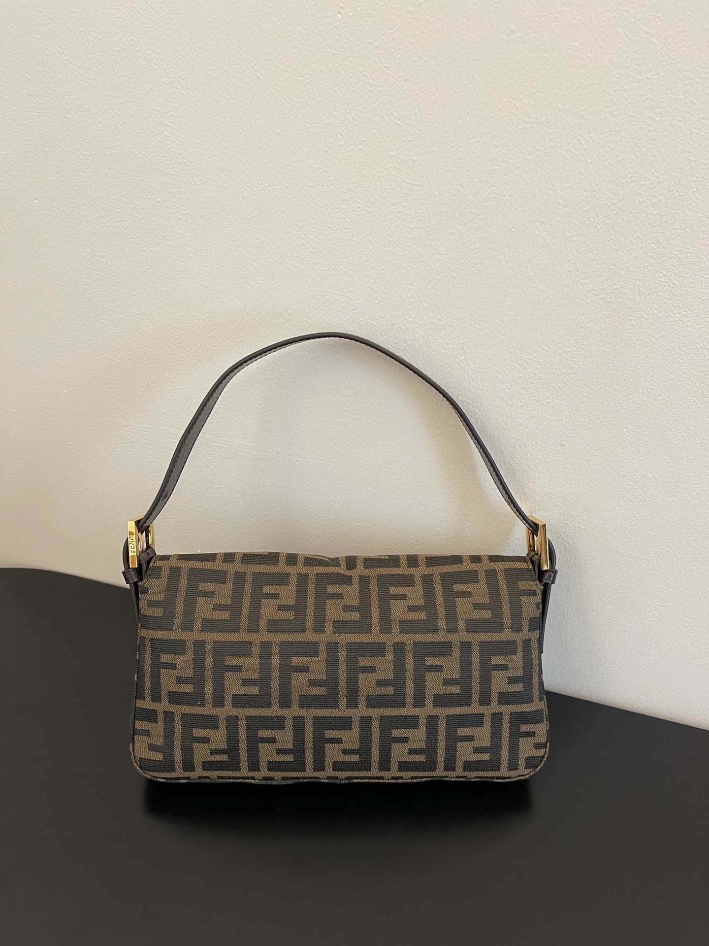 FENDI BAGUETTE fabric bag gold metal Brown High