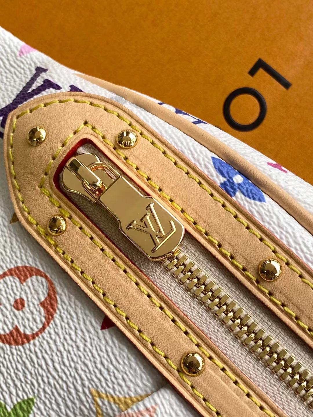 Louis Vuitton High Rise Bumbag x Murakami M13660 High