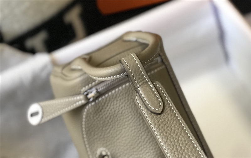 Hermes Lindy Mini Bag Calfskin Leather In Tourterelle High