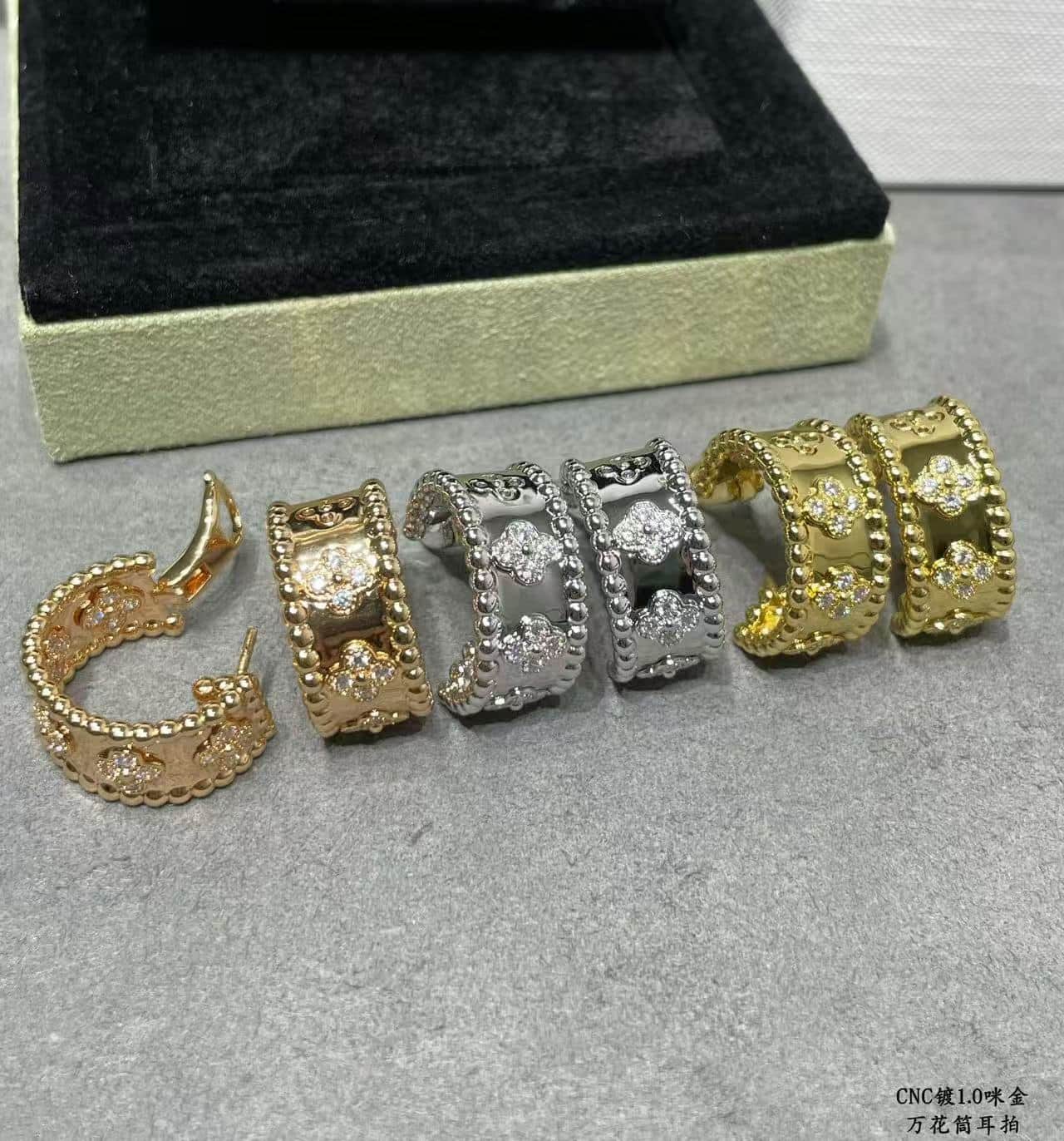Van Cleef & Arpels Perlée clovers hoop earrings High