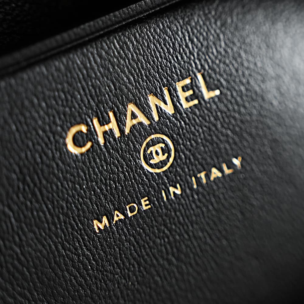 Chanel Mini Timeless Classic Barrel Bag crocodile-embossed calfskin& Gold-Tone Metal Black AP5390 A