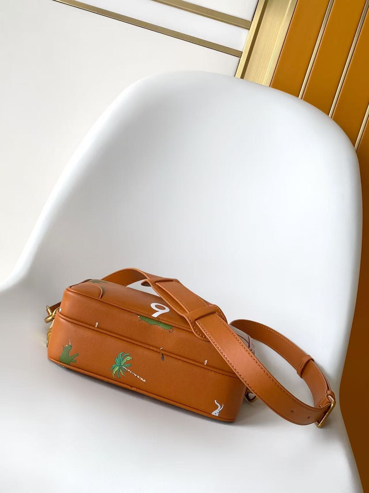 Louis Vuitton Nil GM x The Darjeeling Limited Tan Calfskin leather M27993 High