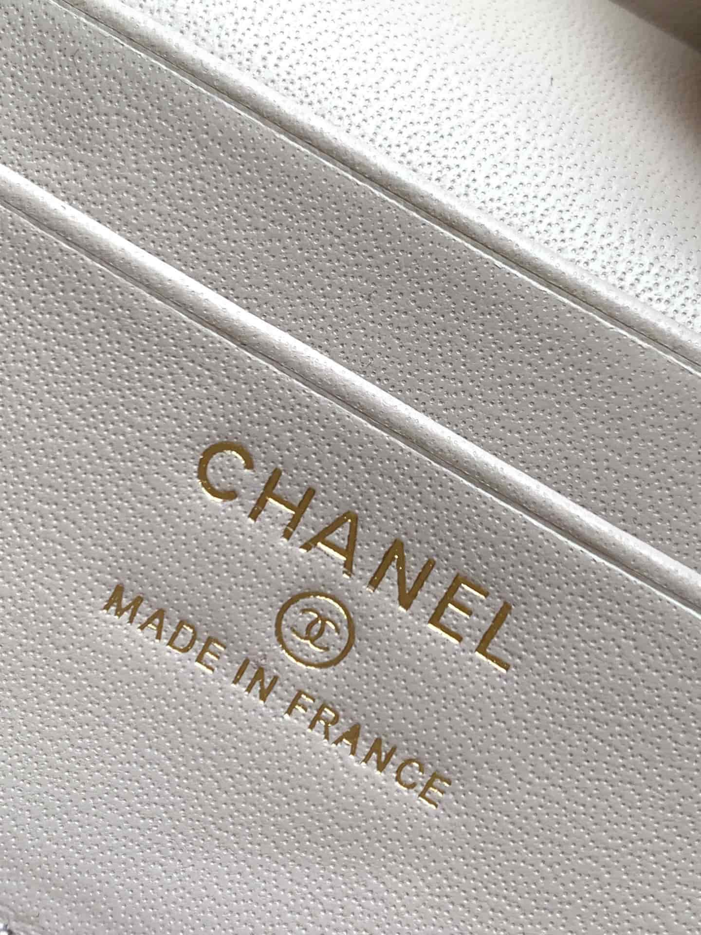 Chanel Vanity with Chain Grained Shiny Calfskin & Gold-Tone Metal Beige AP4936 A