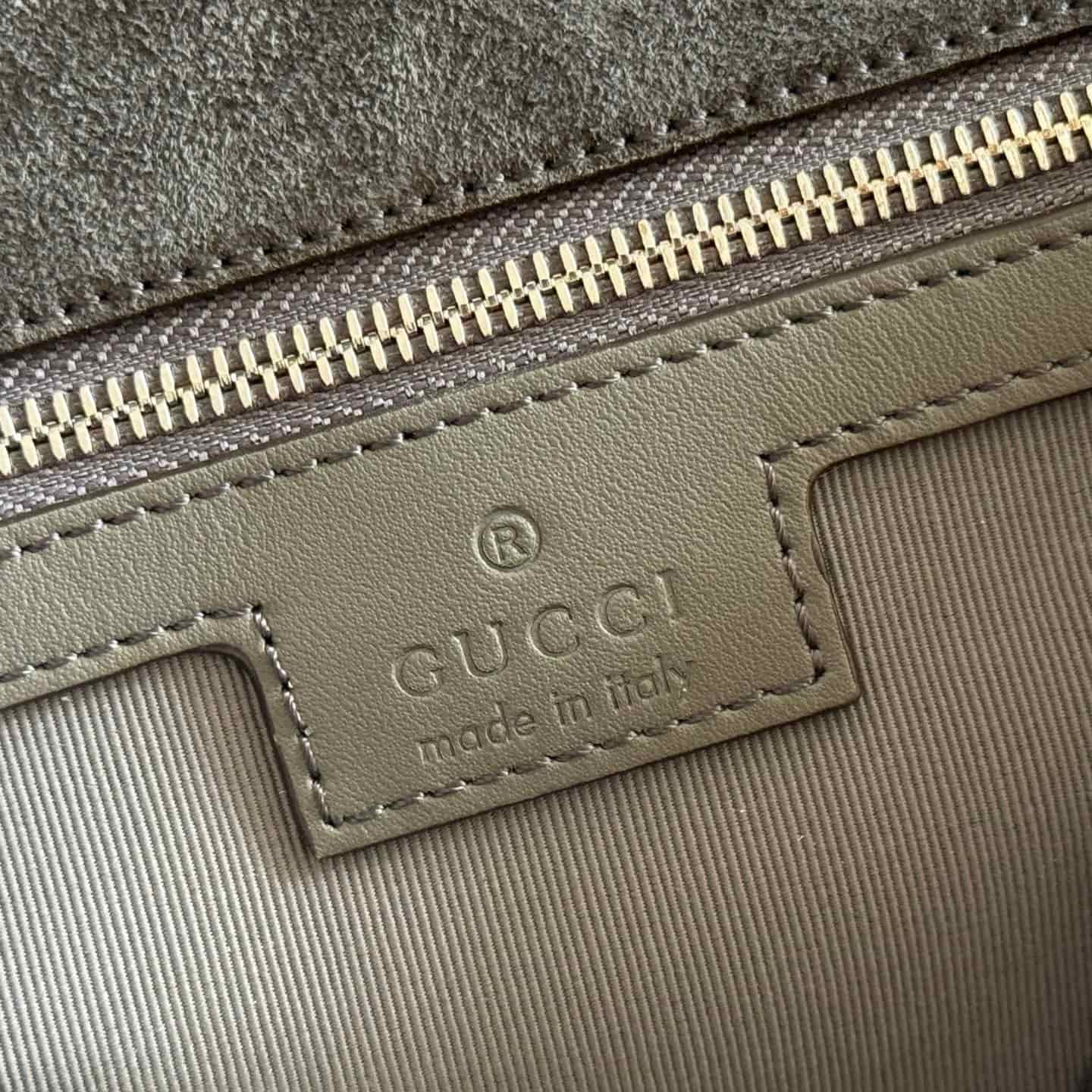 Gucci GG Marmont Shoulder Bag Black / Crystal 837267 High