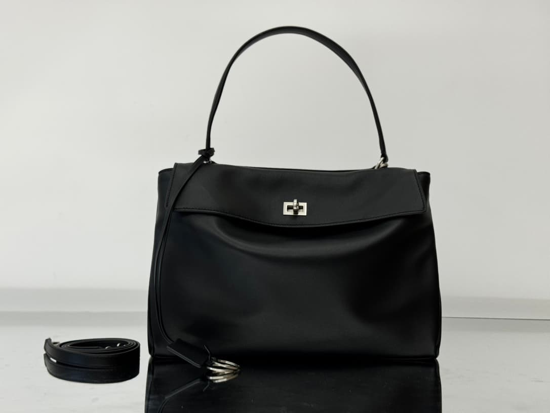 Balenciaga Rodeo Medium Bag in Black Leather With Sliver-Tone Metal TOP