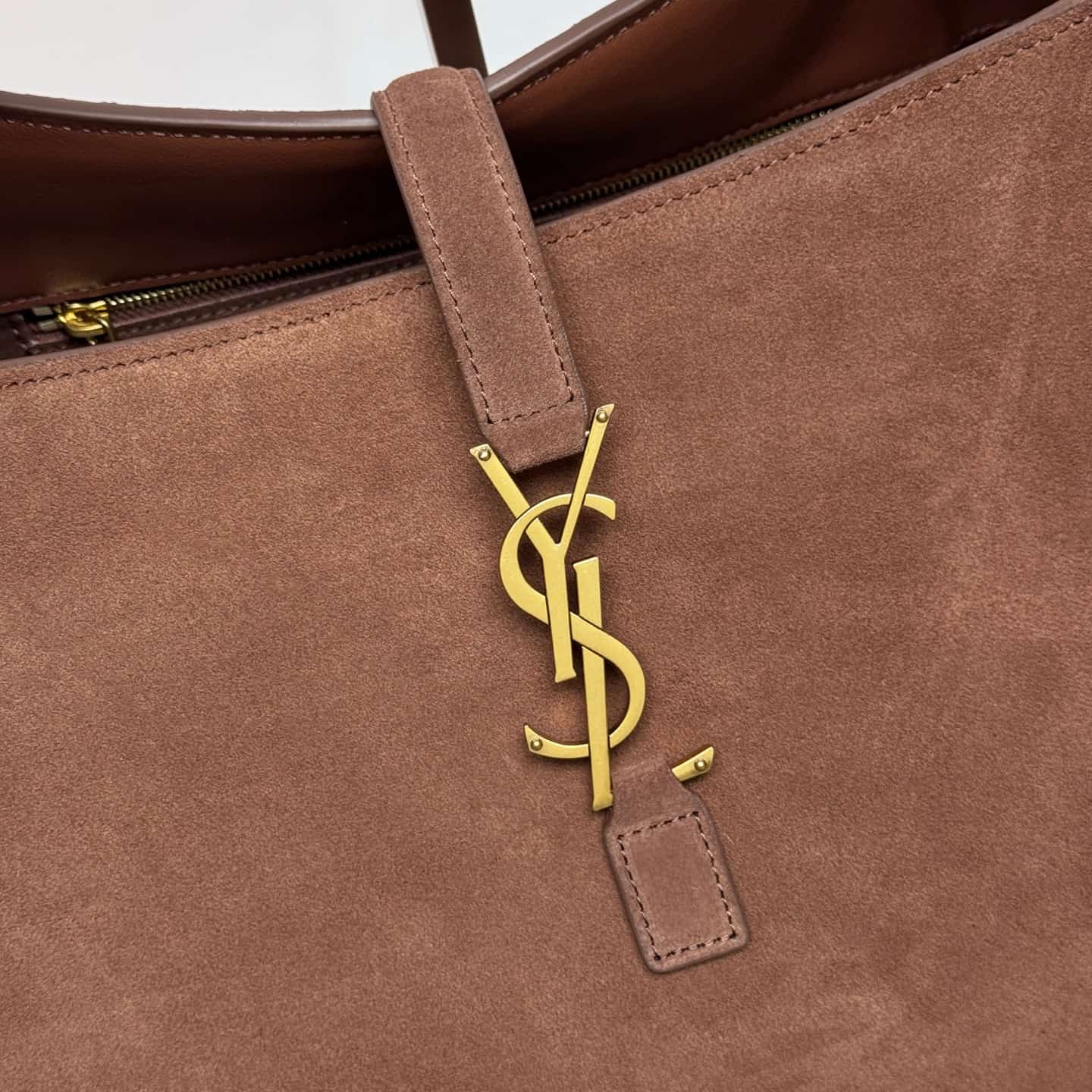 LE 5 À 7 BEA in suede CARAMEL COGNAC 763435 TOP