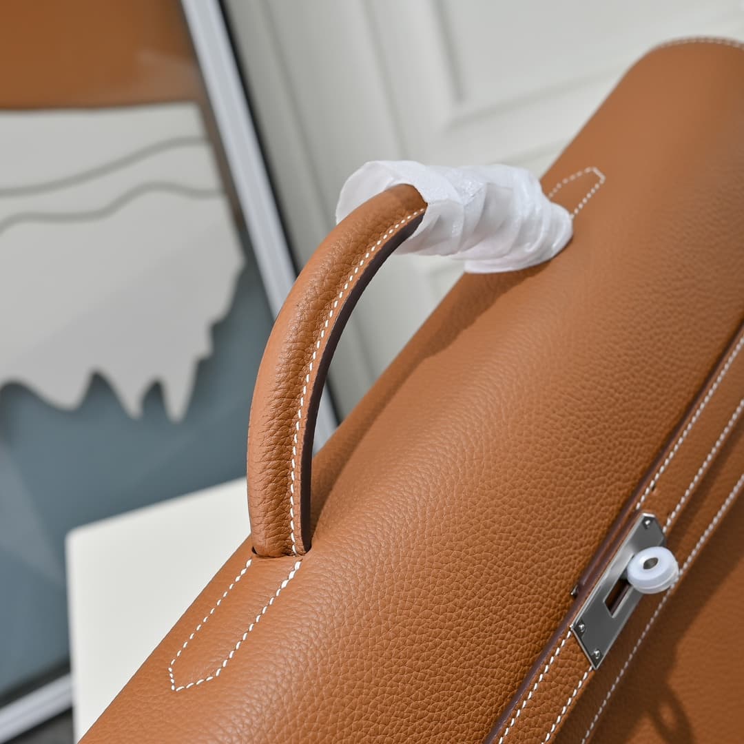 Hermes Kelly depeches Togo 36 briefcase In Camel CalfskIn WAX High