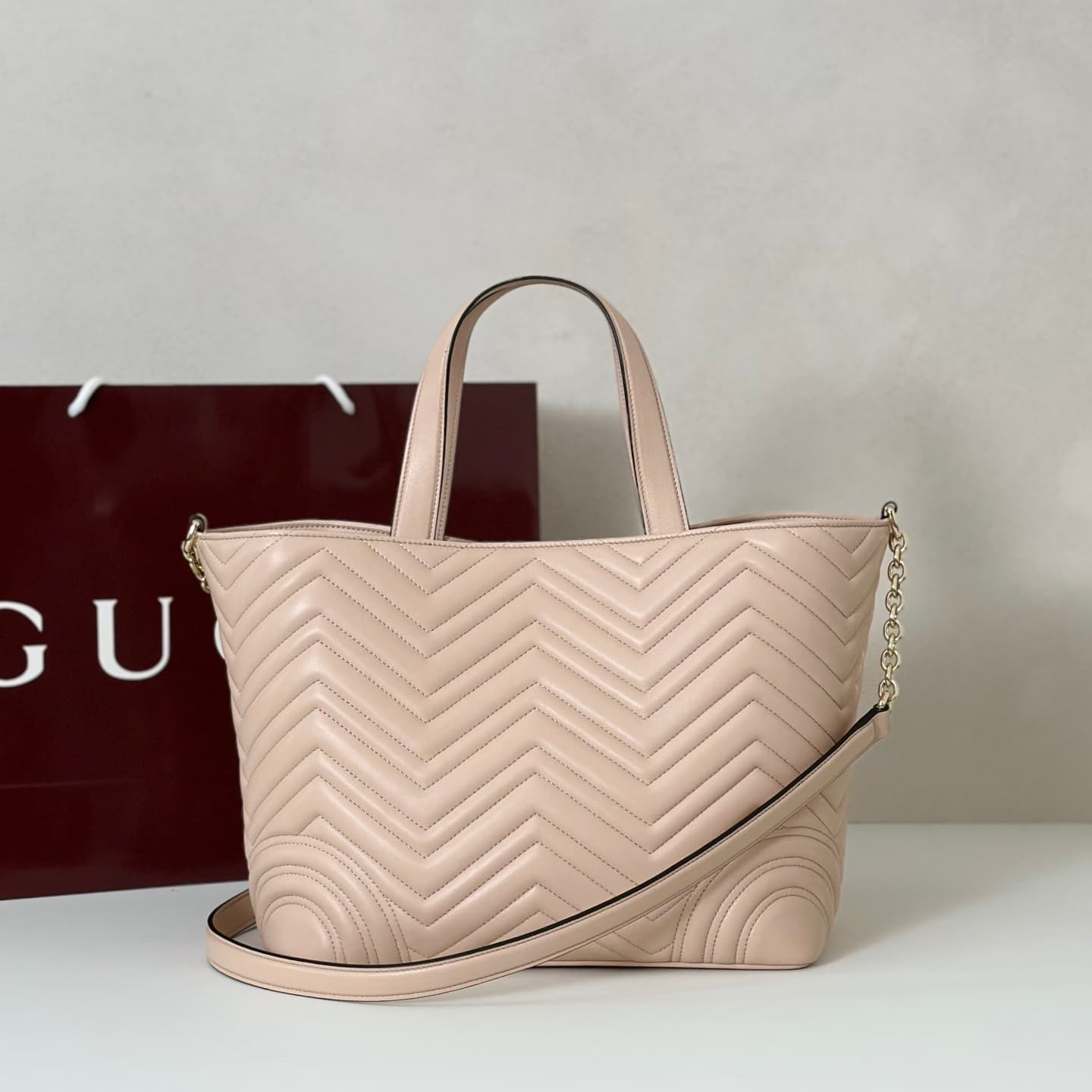 Gucci Betty medium tote bag 847387 pale pink leather High