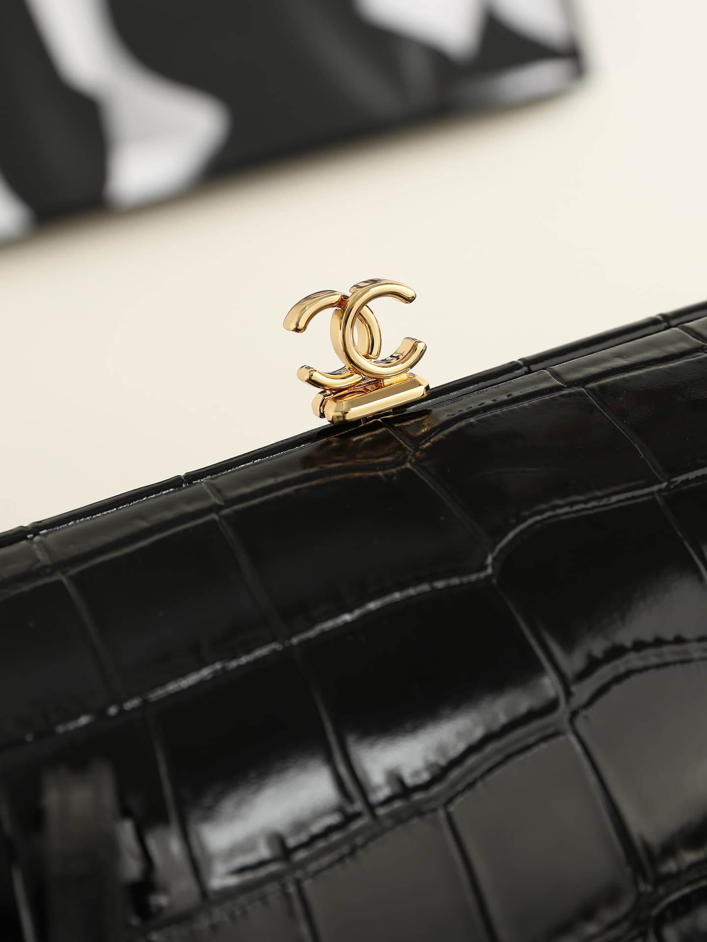 Chanel Crocodile-embossed Calfskin Coco Bowling Bag & Gold-Tone Metal 6434 A