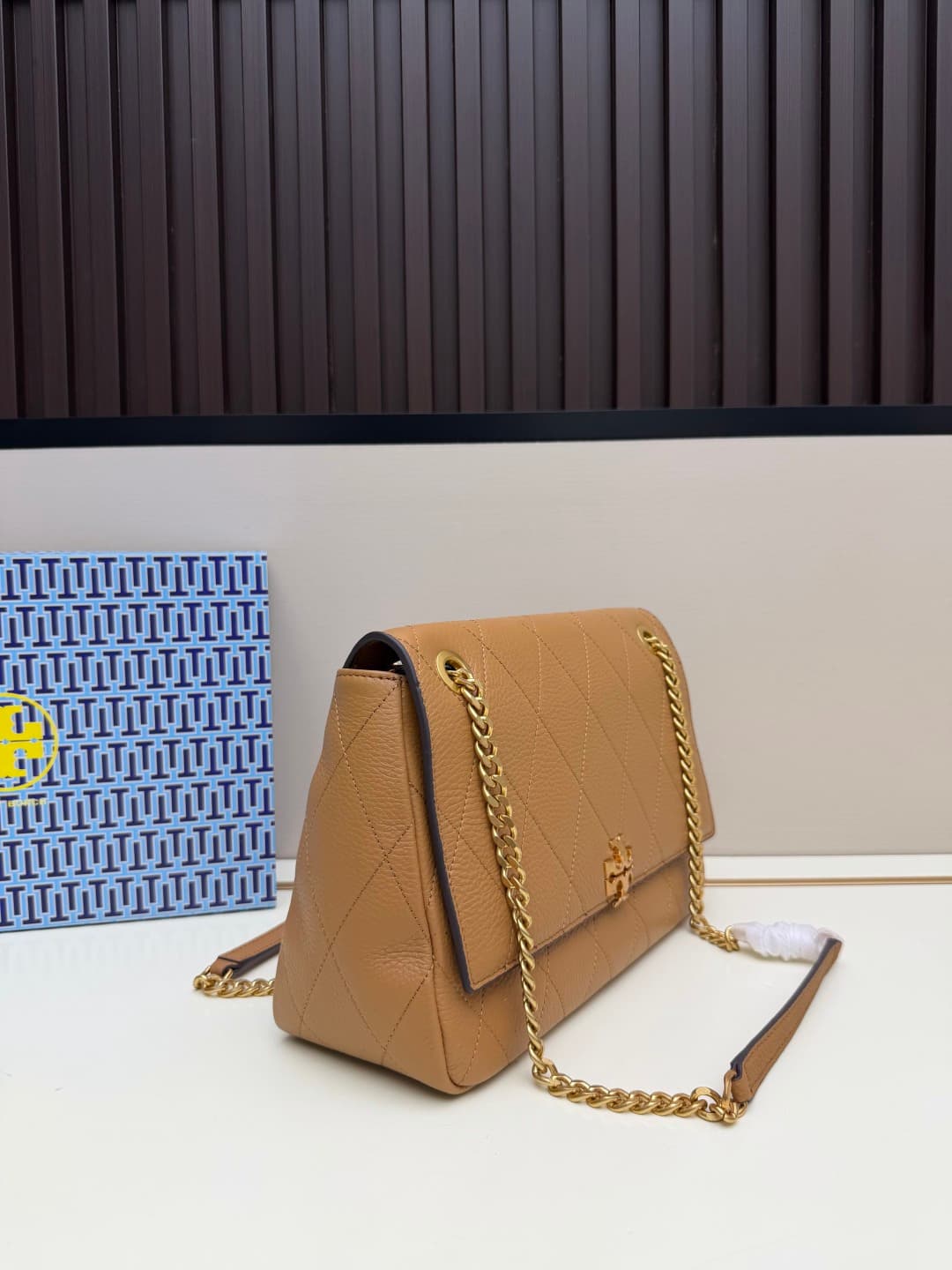 Tory Burch Charlie Quilted Shoulder Bag Caramel Pebbled leather High