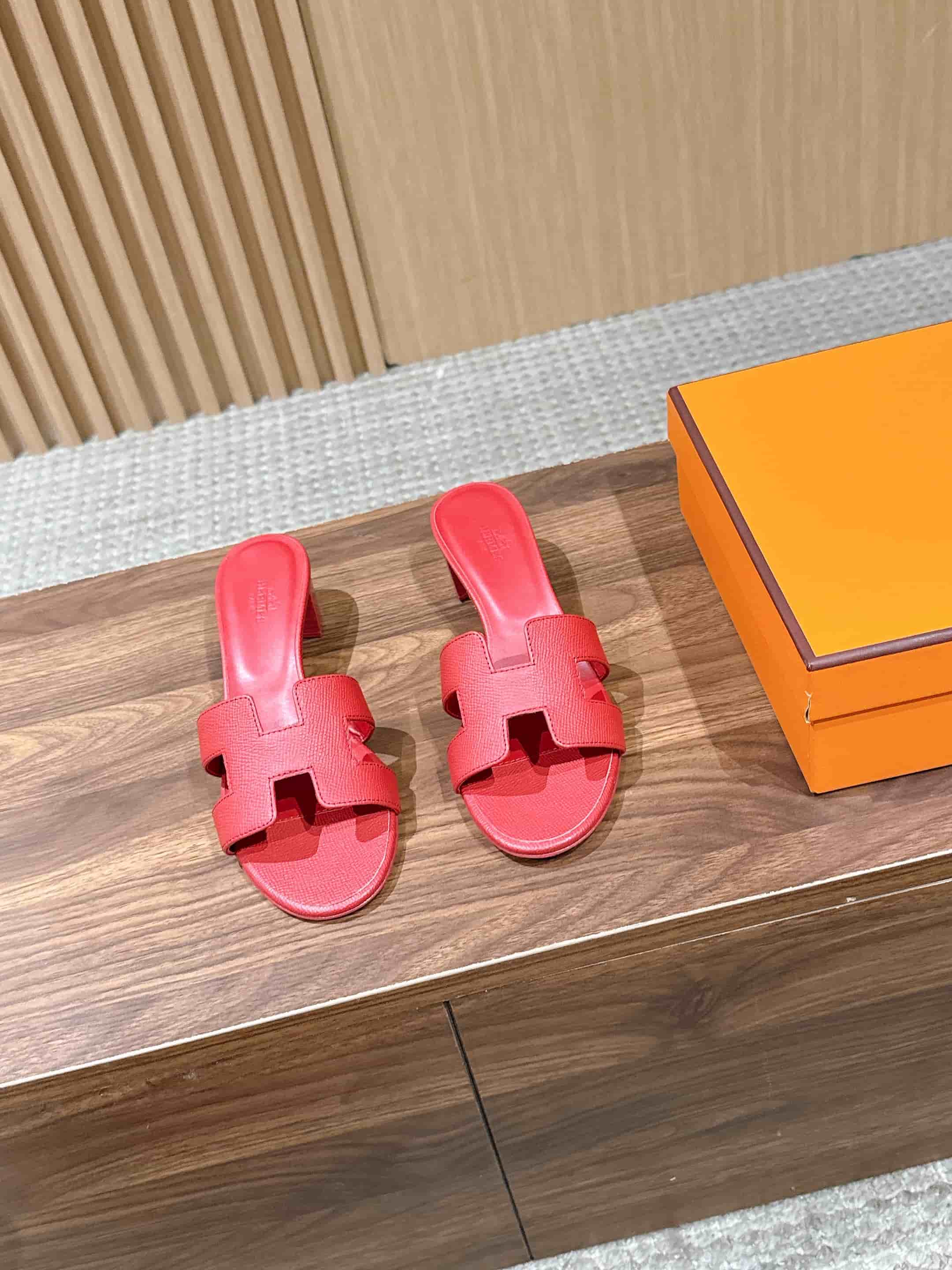 Hermès Oasis Sandal Shoes Women