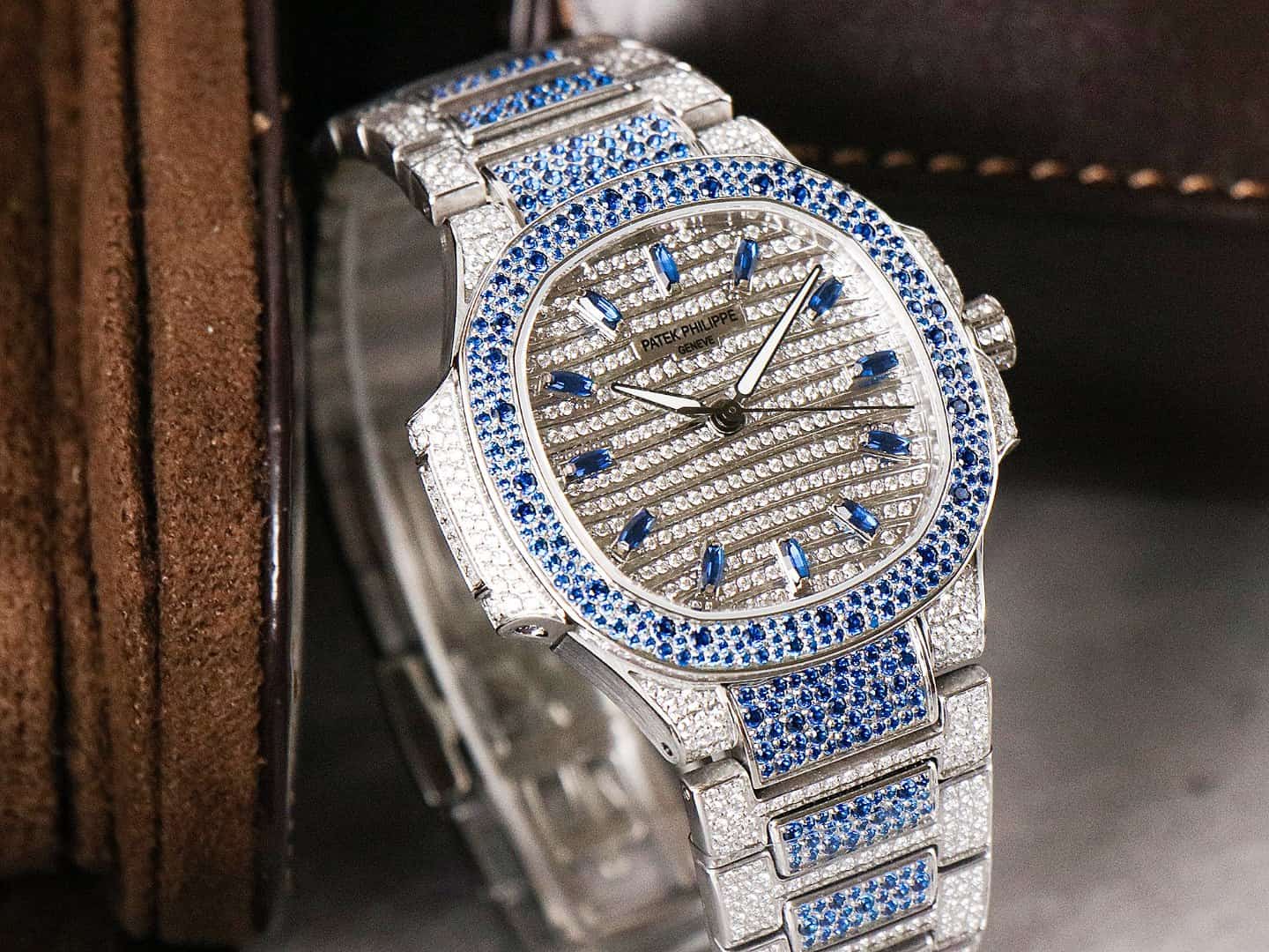 Patek Philippe Nautilus Haute Joaillerie Watch TOP