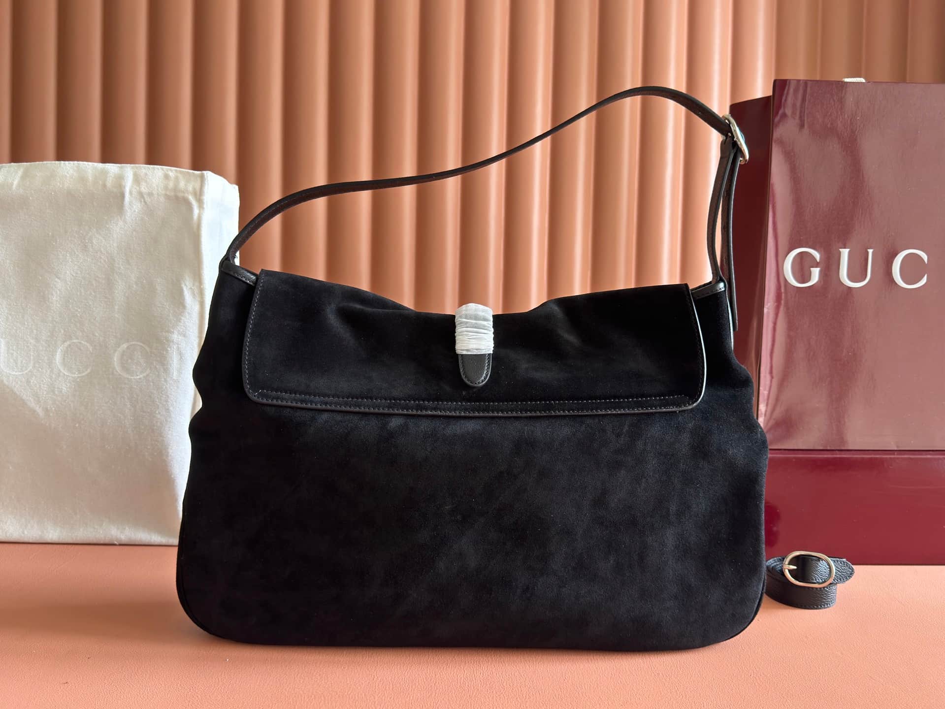 Gucci Jackie Flap large crossbody bag Black dark brown soft suede A005ZI High