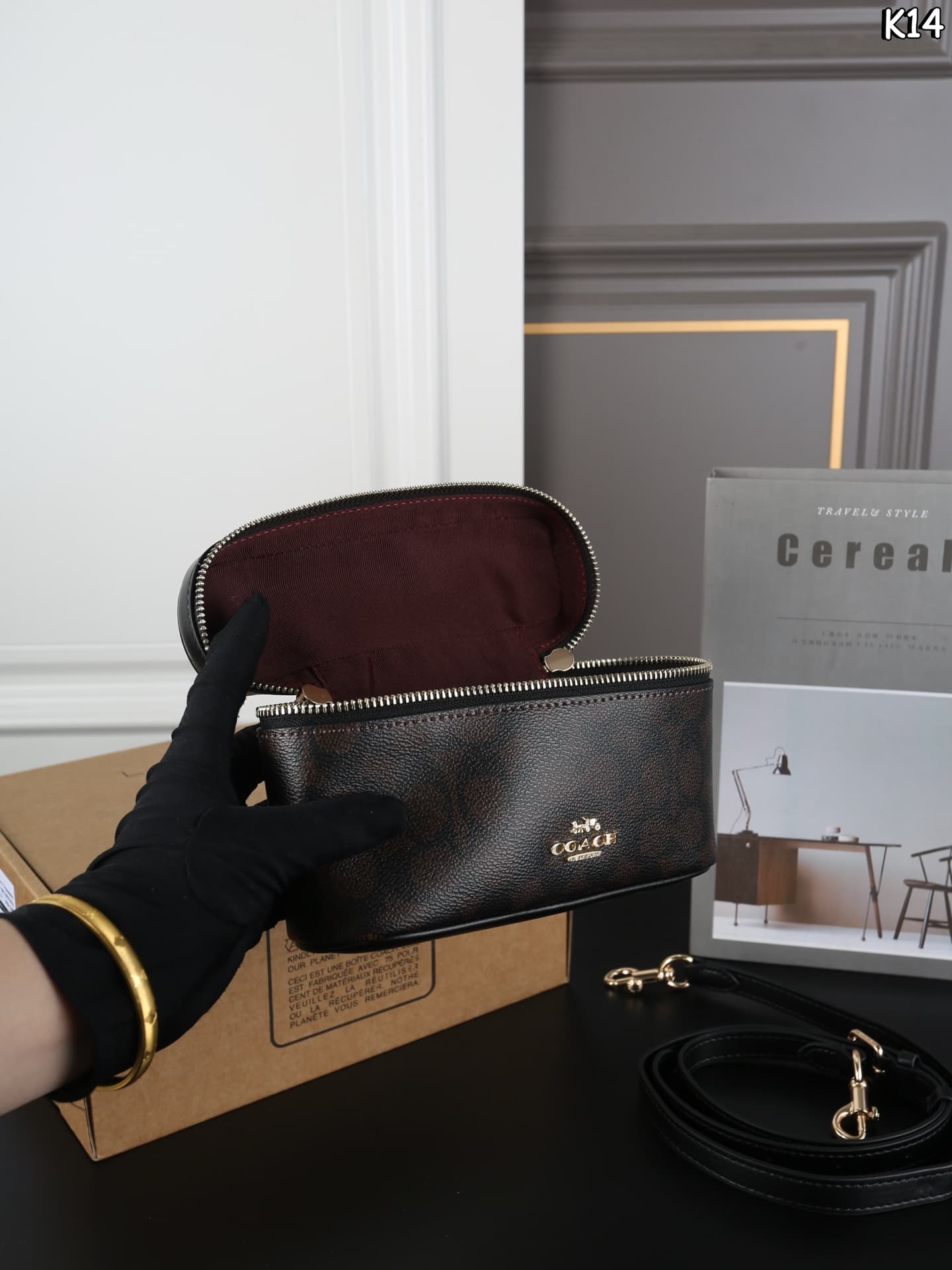 Coach Cosmetic Case In Signature Canvas Gold/Walnut/Black High