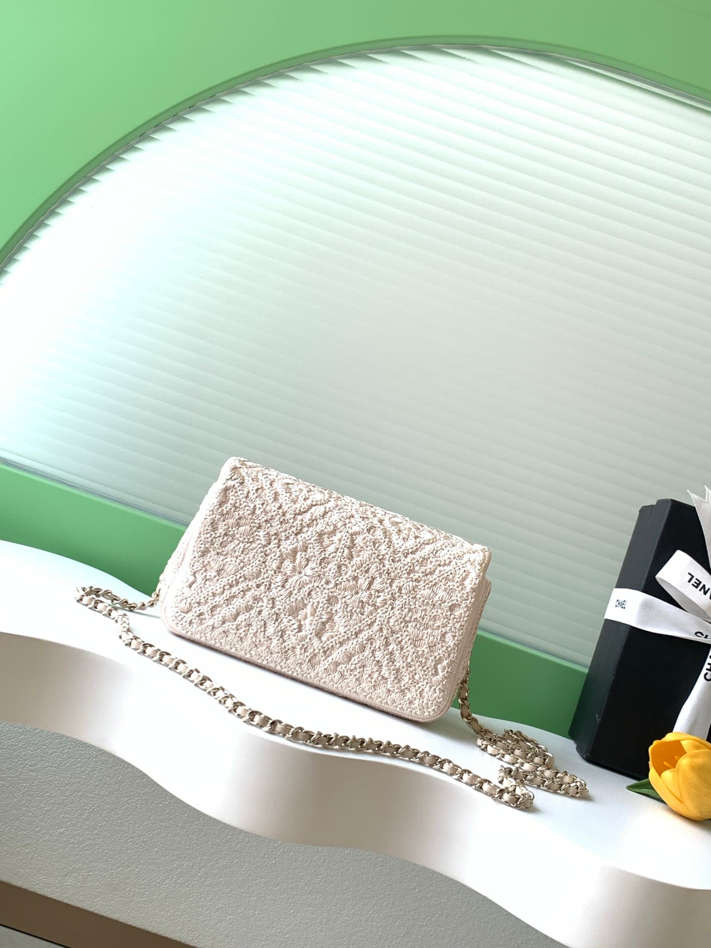 Chanel Small Flap Bag & Gold-Tone Metal White AS4561 A