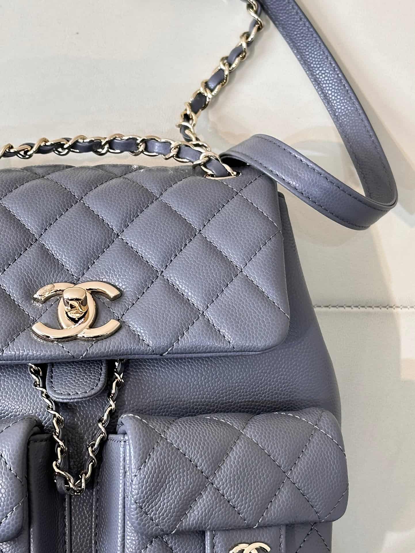 Chanel BACKPACK AS3860 Grained Shiny Calfskin & Gold-Tone Metal Dark Grey TOP