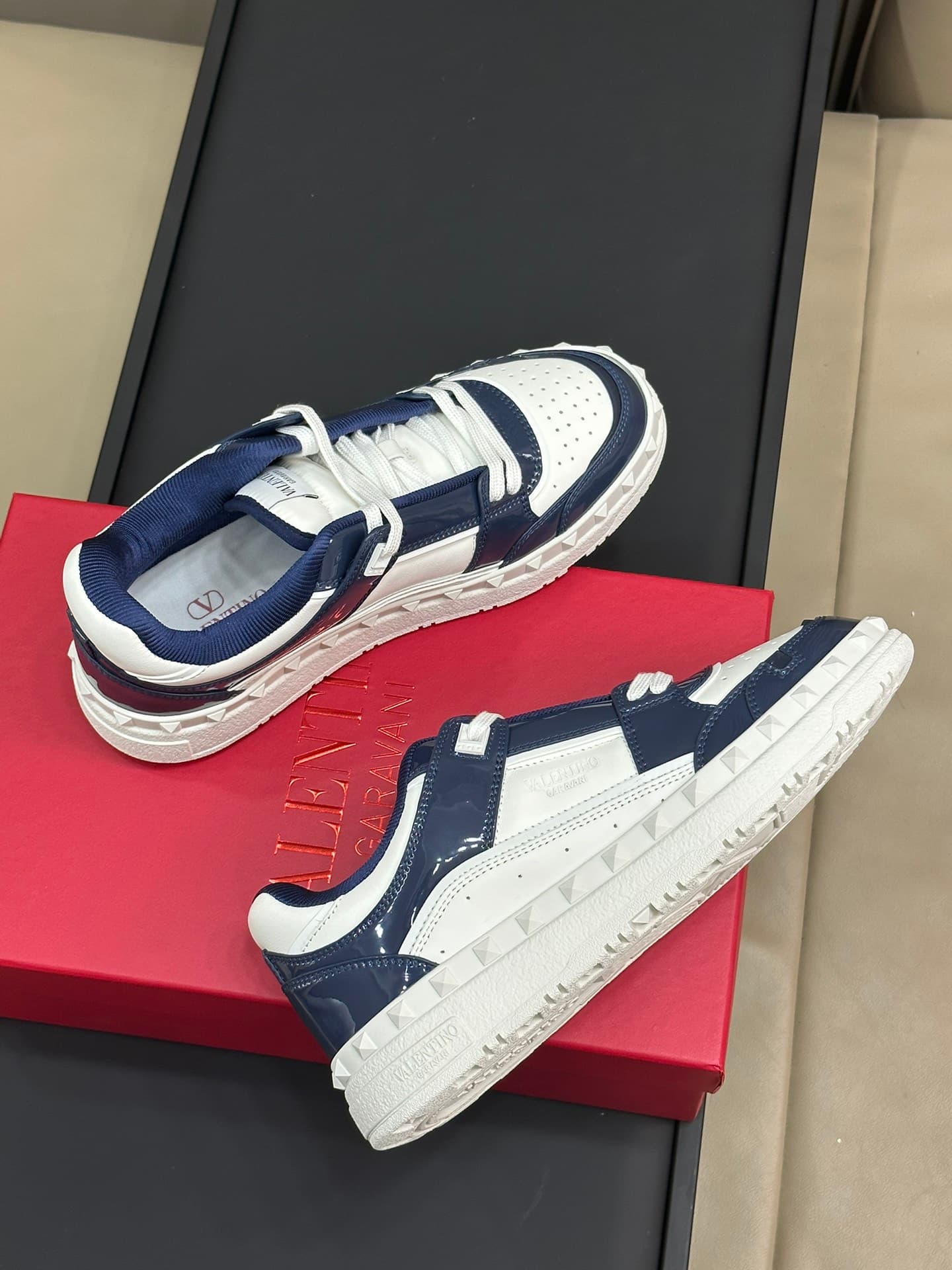 Valentino garavani open skate sneakers Men Women