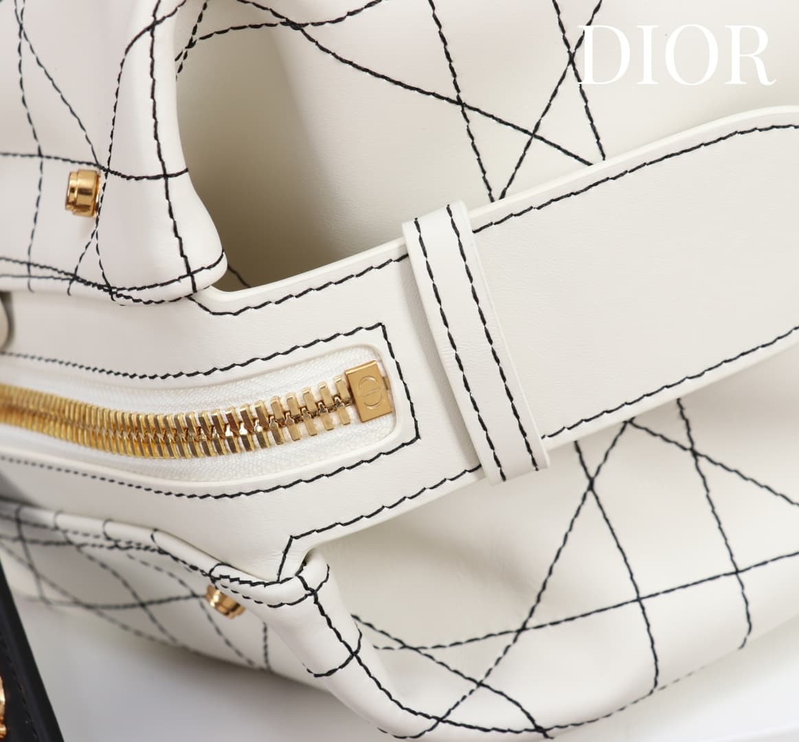 Medium D-Journey Bag in Crinkled Calfskin High
