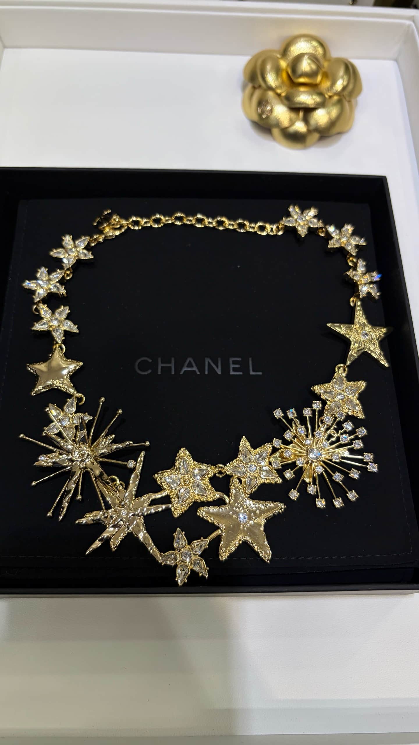 Chanel Necklace Metal & Strass Golden & Crystal High