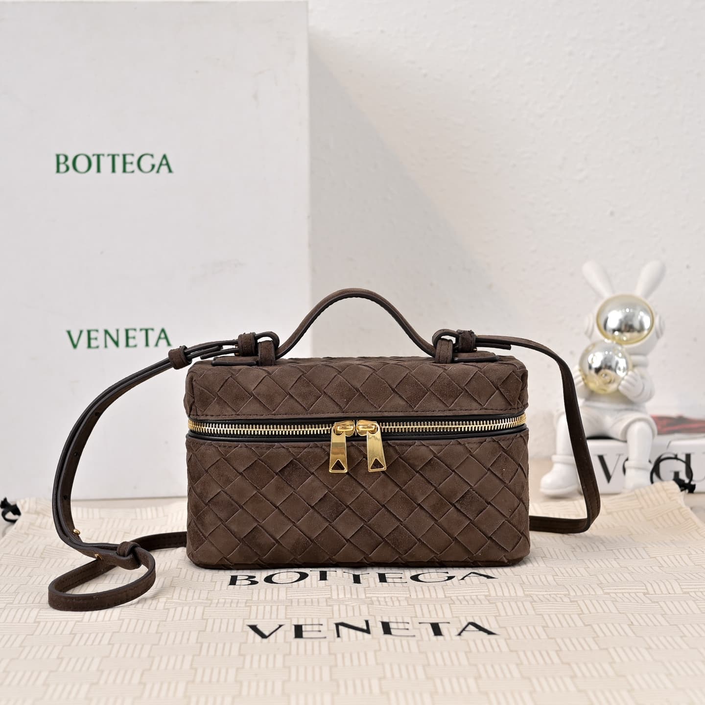 BV Bang Bang Vanity mini intrecciato suede High