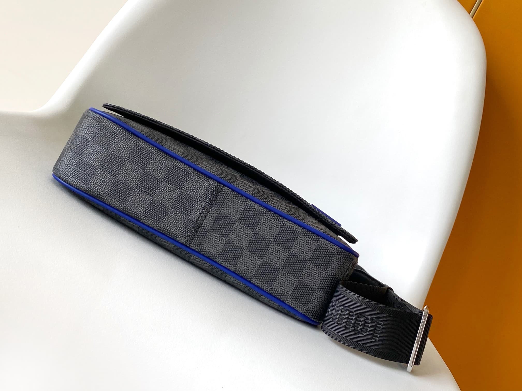 Louis Vuitton District Messenger Indigo Blue Damier Graphite coated canvas N00085 High