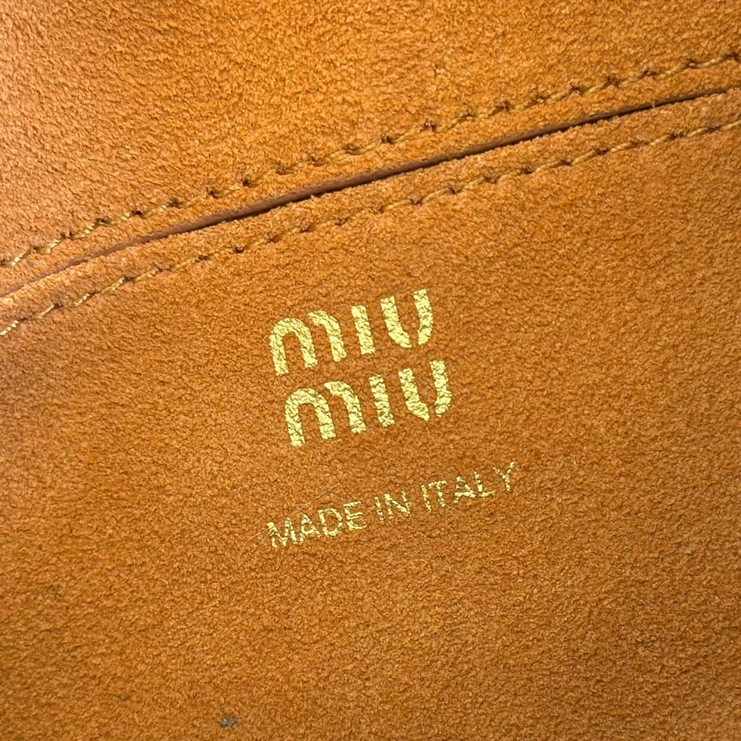 Miu Miu Nappa Calfskin leather pouch Black 5BE097 TOP