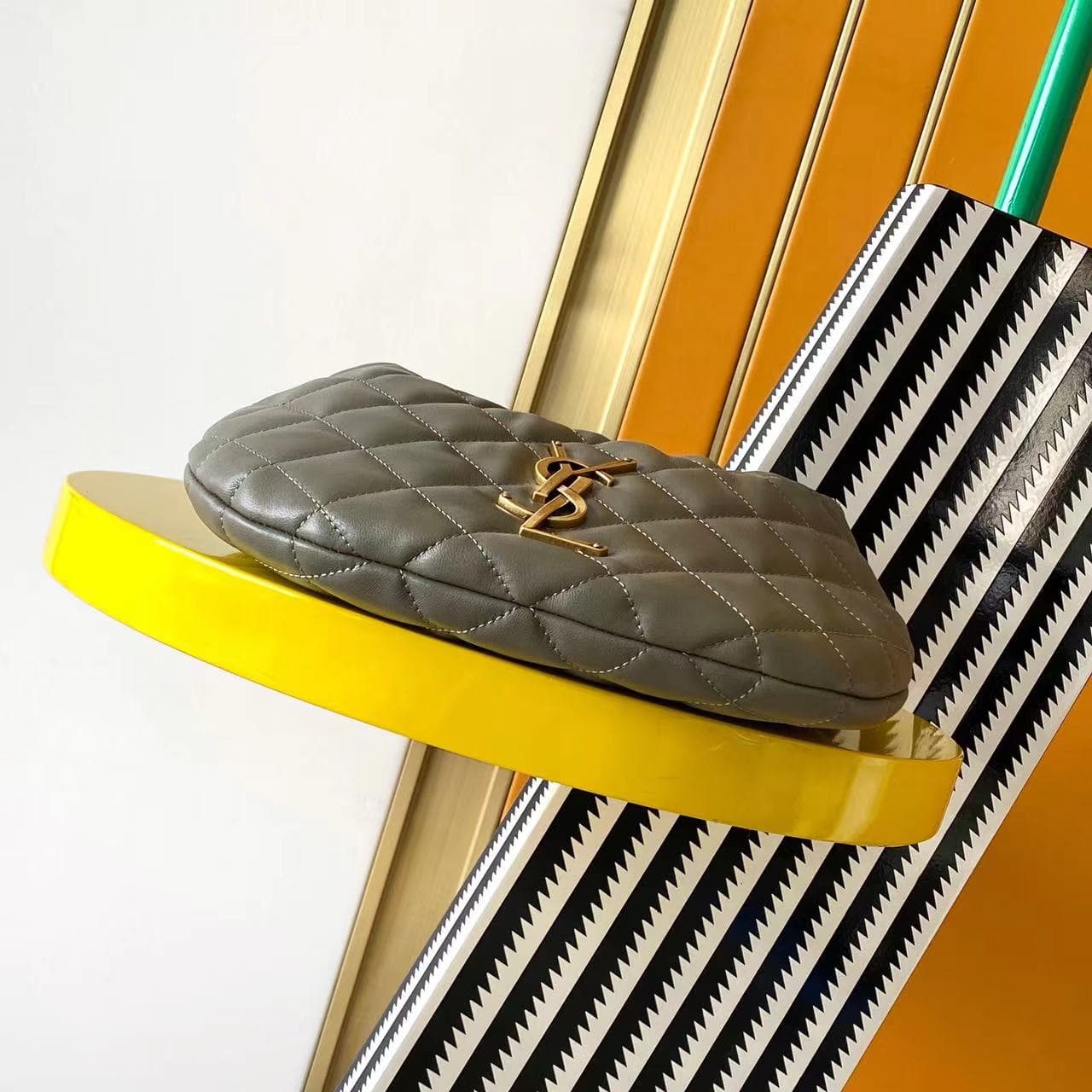 ICARINO in quilted nappa STRONG MOSS High