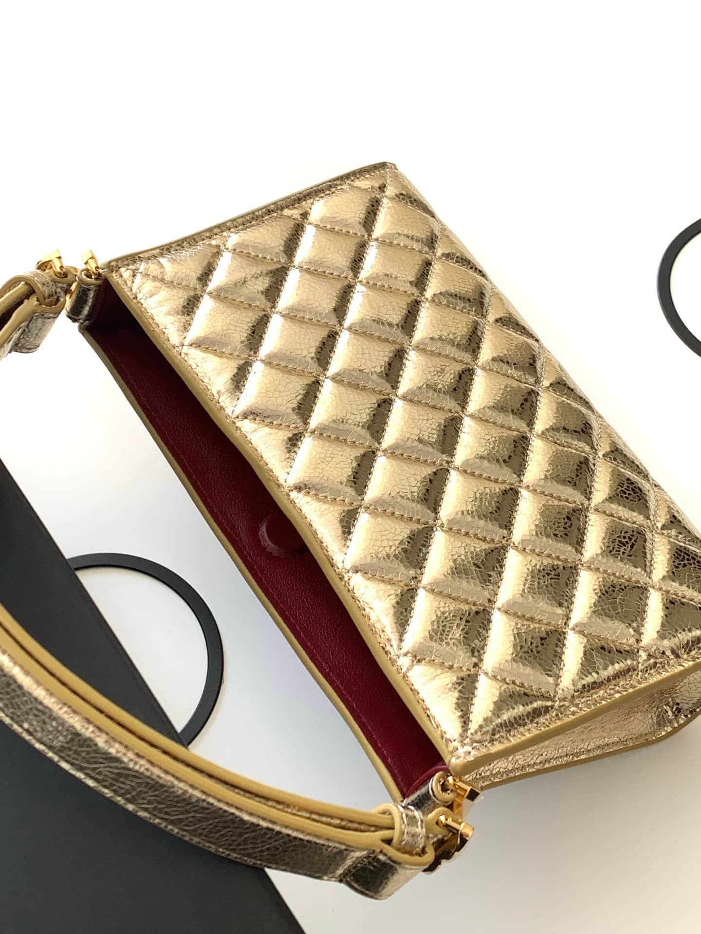 Chanel evening bag AS6045 lambskin & gold-tone metal gold high