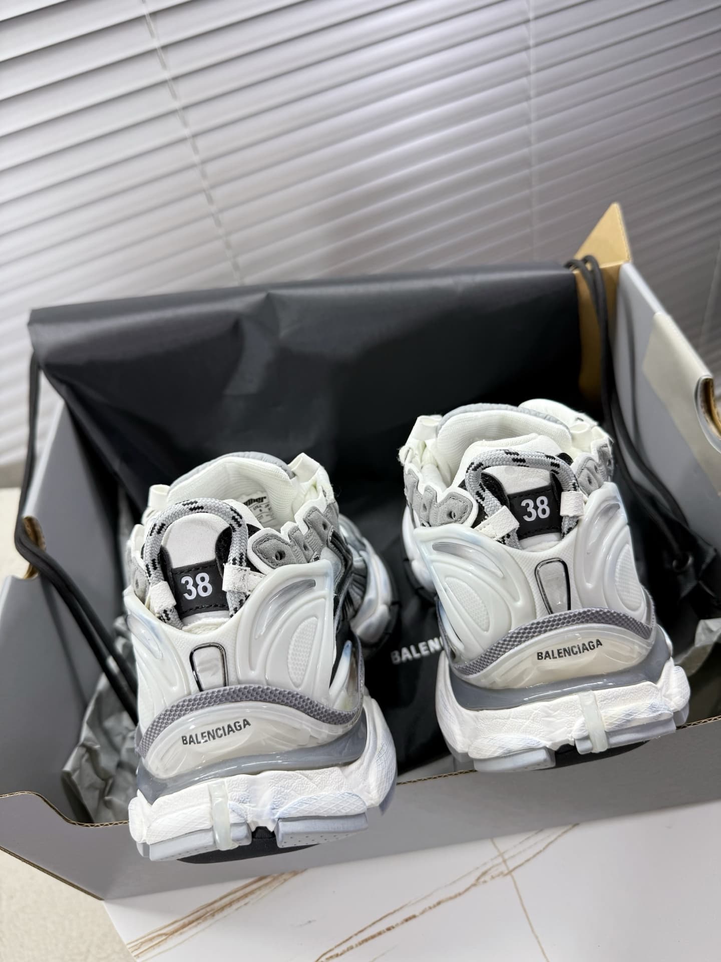 Balenciaga Runner Sneaker Shoes Men Women