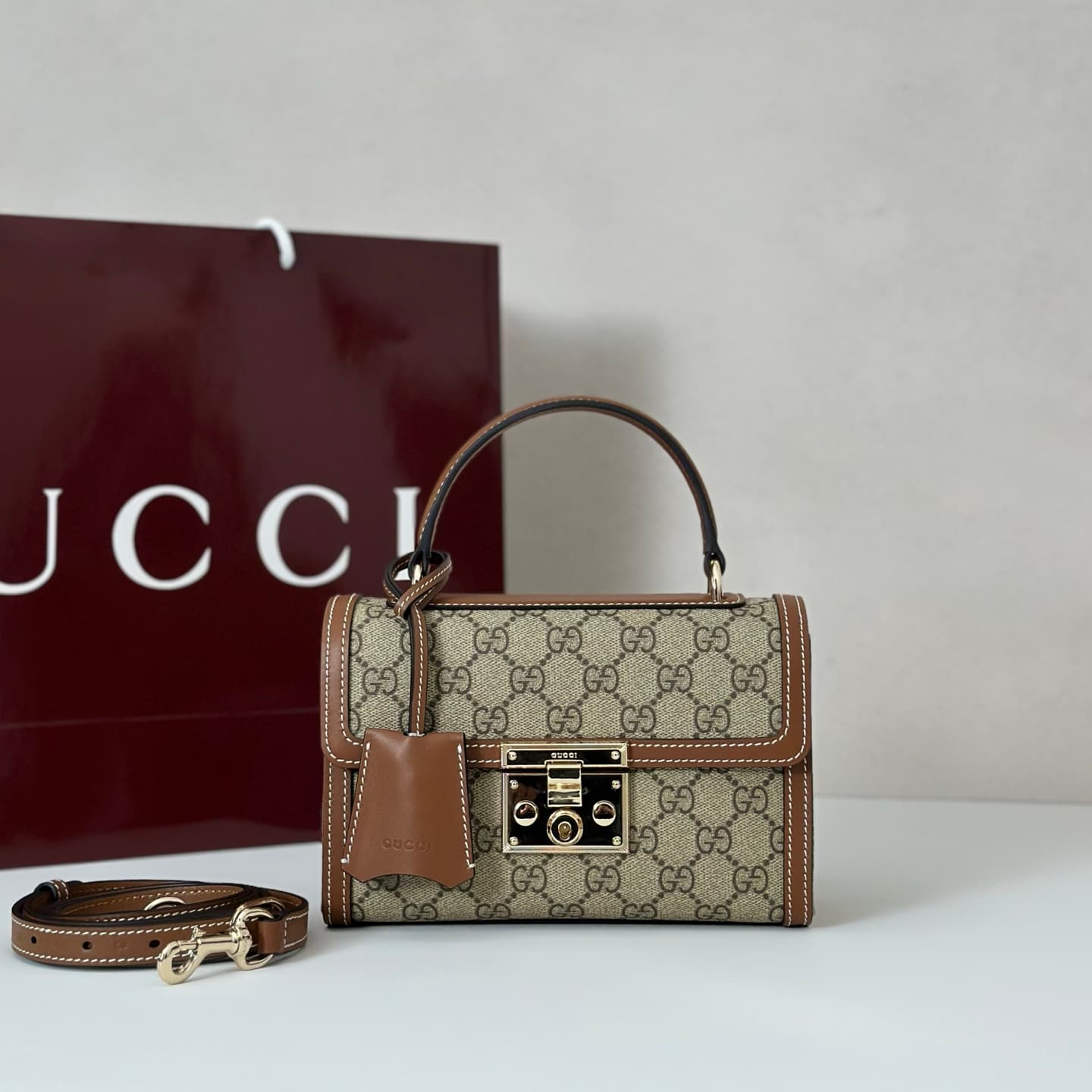 Gucci Padlock small top handle bag Beige and dark brown GG Monogram ‎838999 High