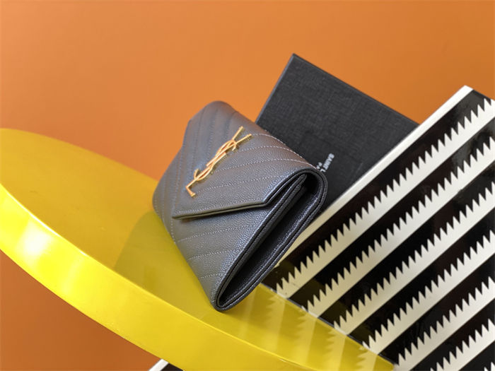 CASSANDRE MATELASSÉ LARGE FLAP WALLET IN GRAIN DE POUDRE LEATHER Beige High