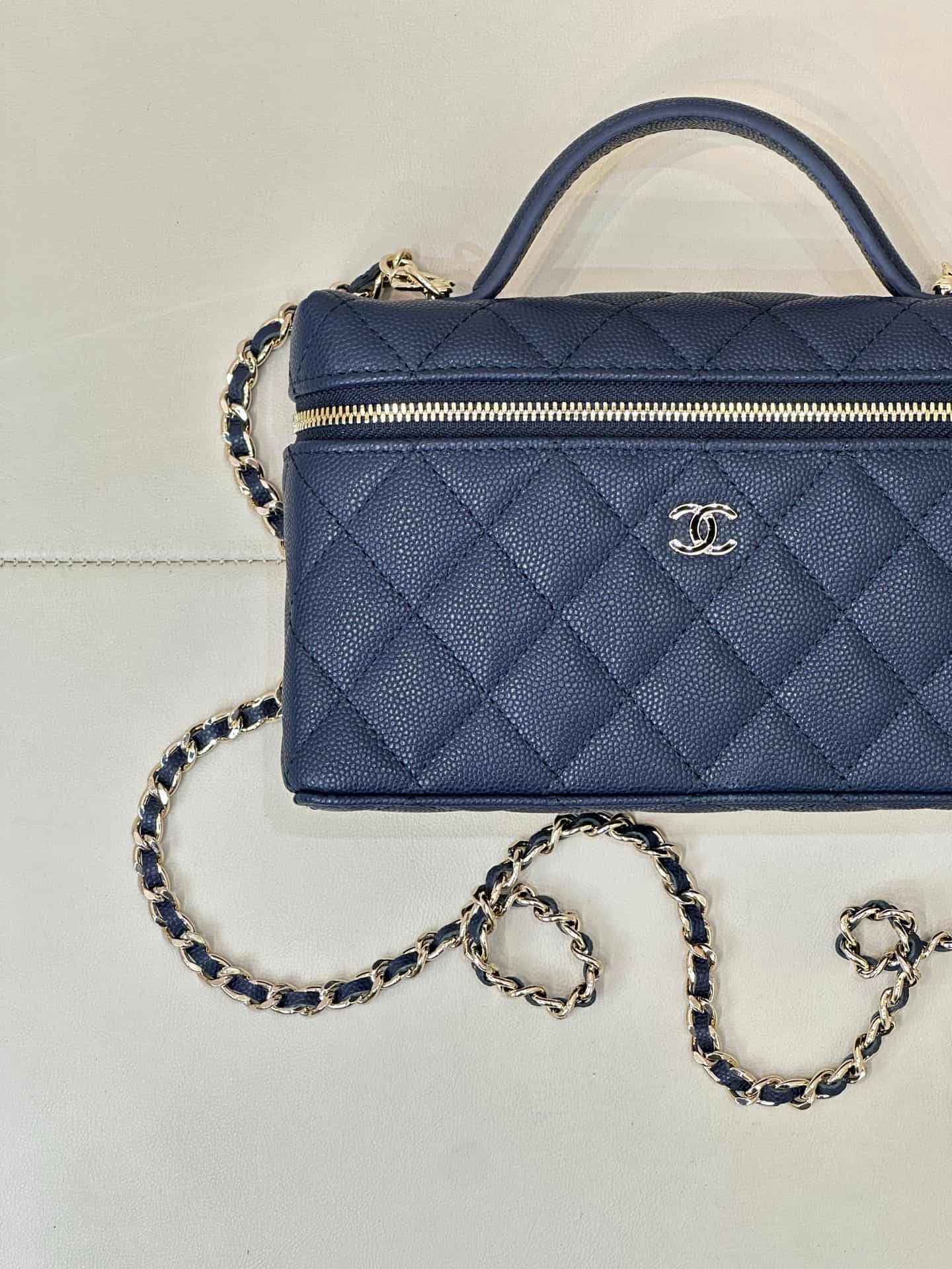 Chanel Classic Vanity with Chain Grained Calfskin & Gold-Tone Metal Dark Blue AP4385 TOP