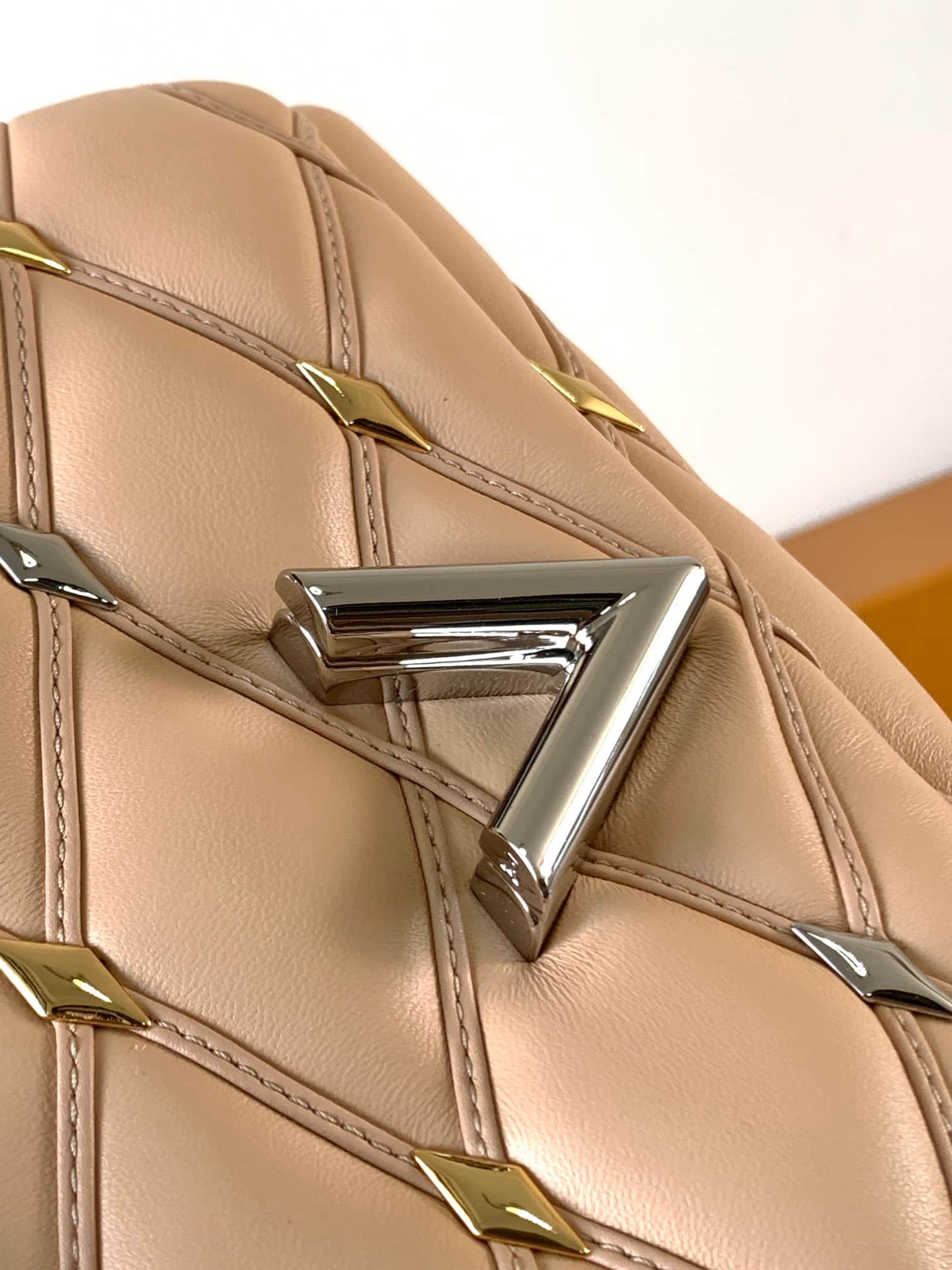 Louis Vuitton GO-14 MM M24151 High