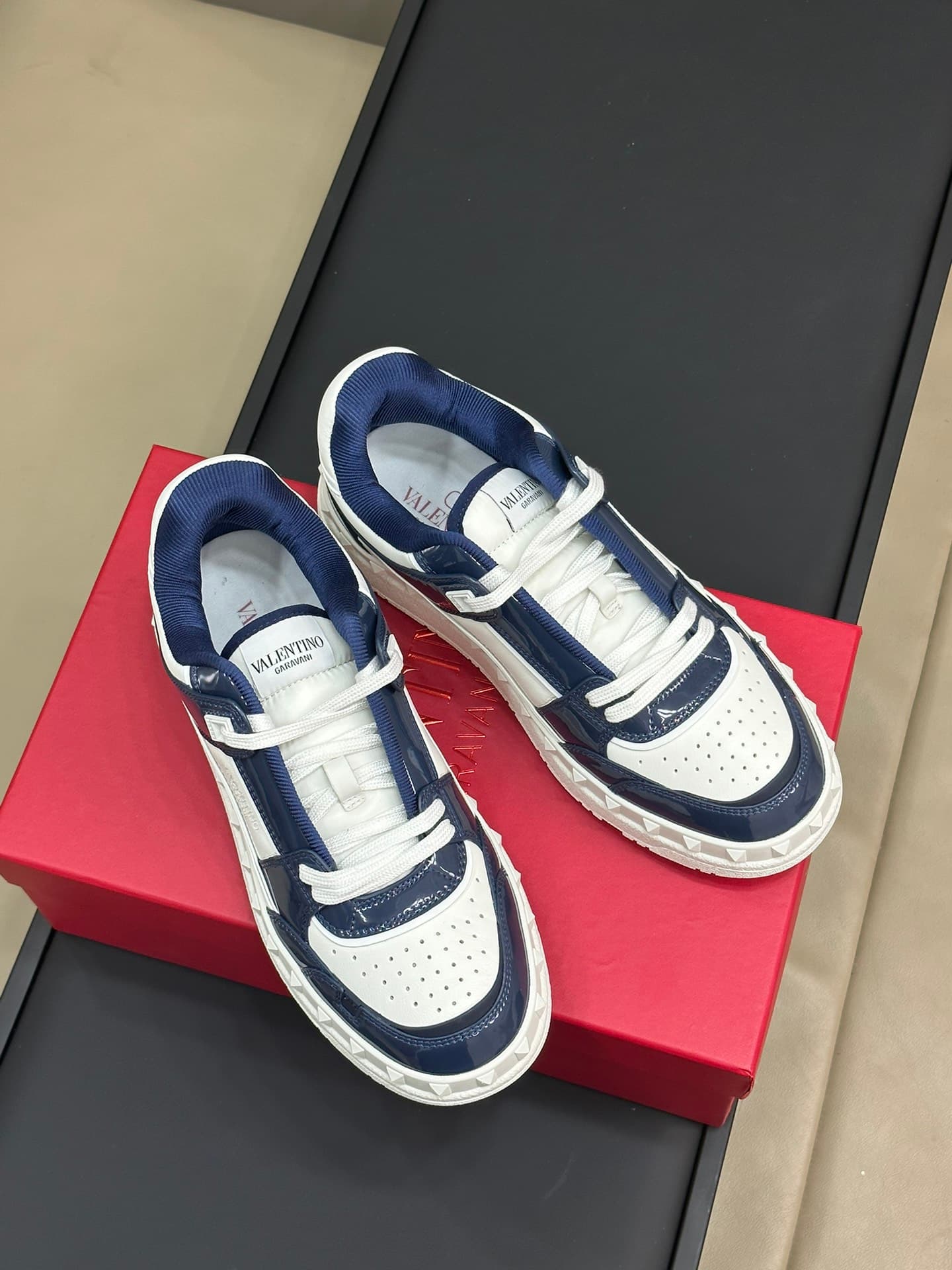 Valentino garavani open skate sneakers Men Women