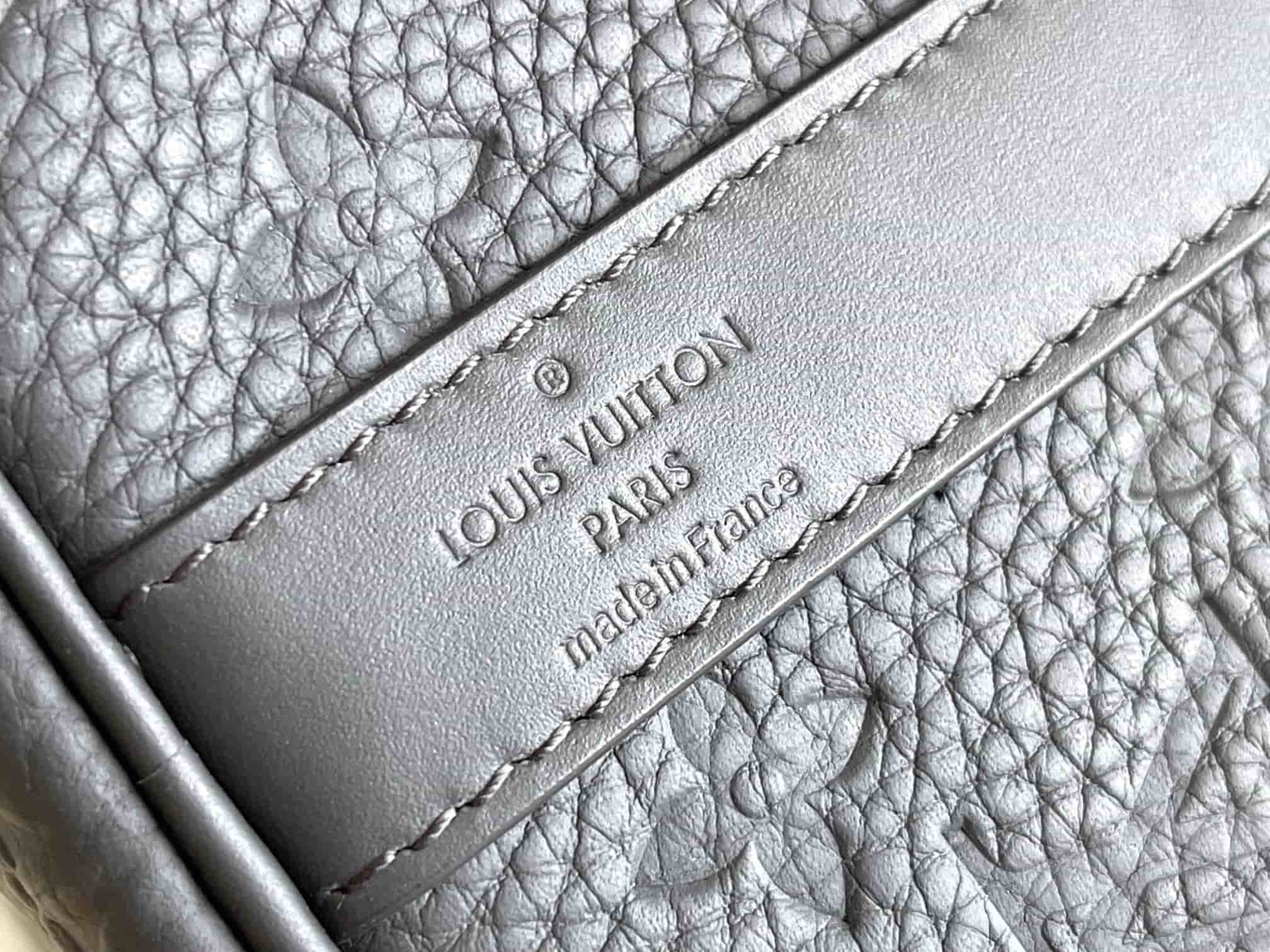Louis Vuitton Keepall Bandoulière 35 Monogram Taurillon Leather M22765 TOP