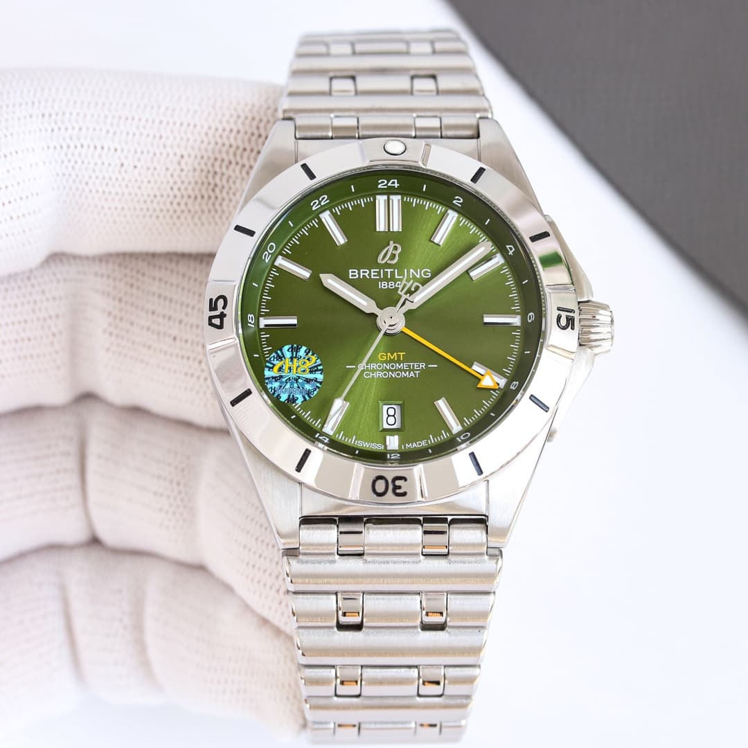 Breitling Chronomat Automatic GMT 40 Watch TOP