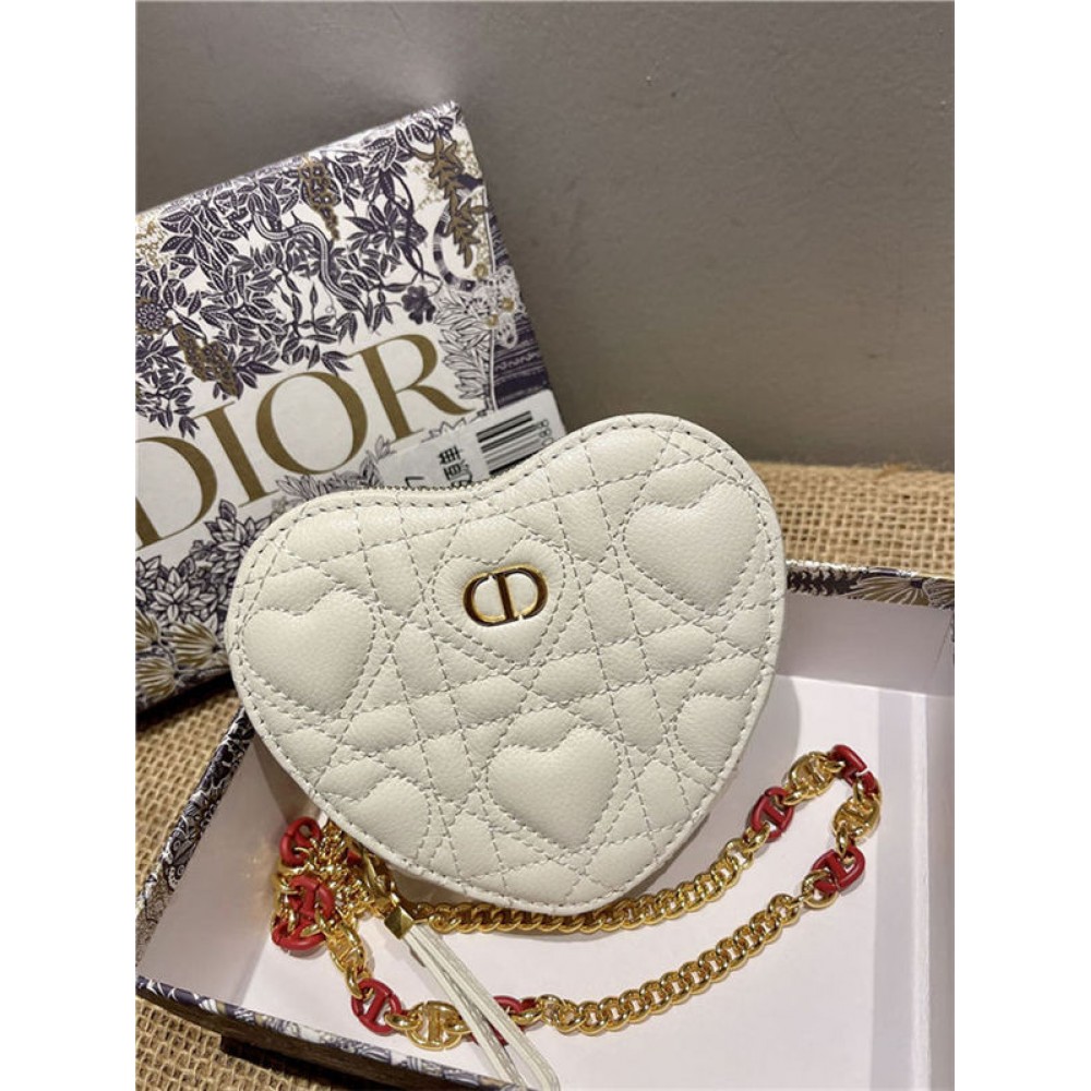 DiorAMOUR Dior CARO HEART POUCH WITH CHAIN Cannage Calfskin with Heart Motif Latte High