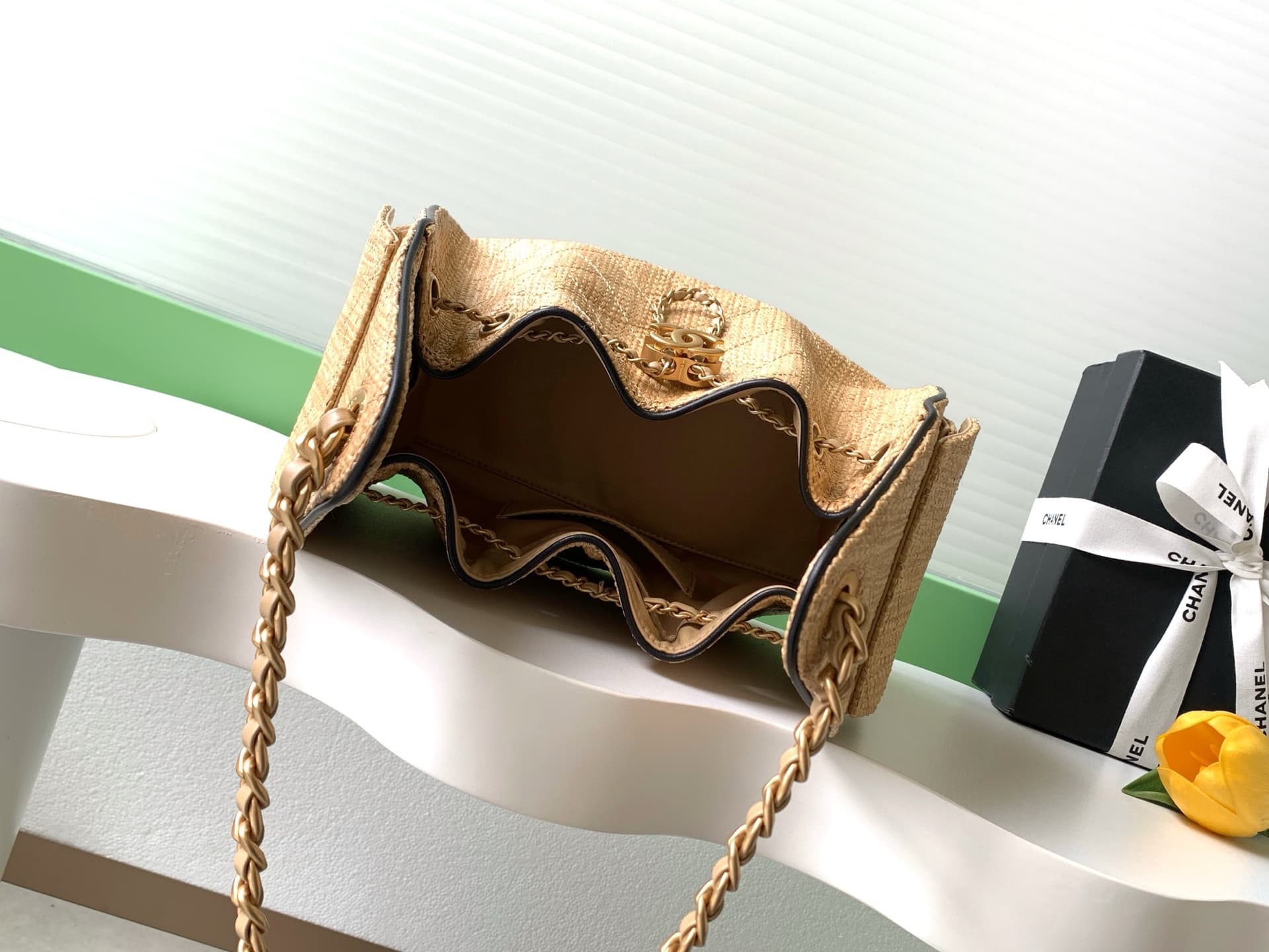 Chanel 25 Small Hobo handbag AS5293 Braided Raffia-Effect Canvas Calfskin & Gold-Tone Metal Black&Beige  A