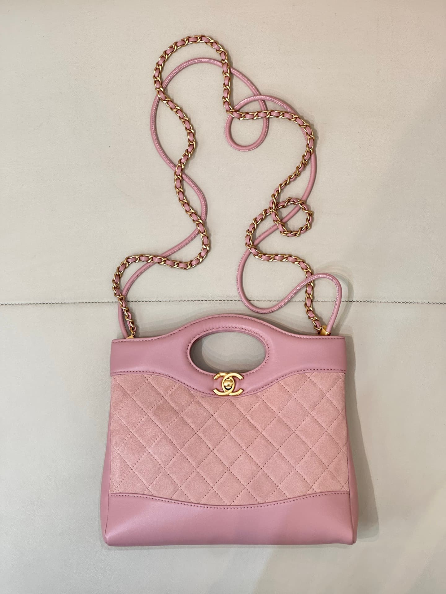 CHANEL 31 Mini Shopping Bag Shiny Lambskin & Suede  Gold-Tone Metal AS4133 Pink TOP
