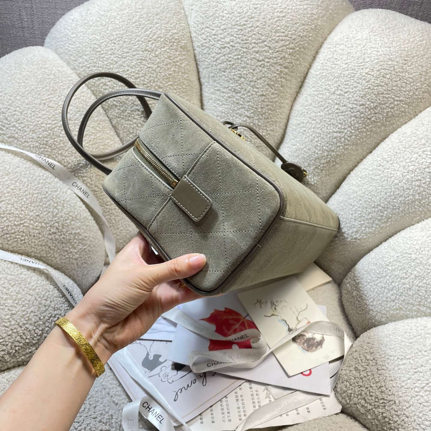 Chanel Maxi bowling bag Suede calfskin & Gold-Tone Metal Khaki AS6211 A