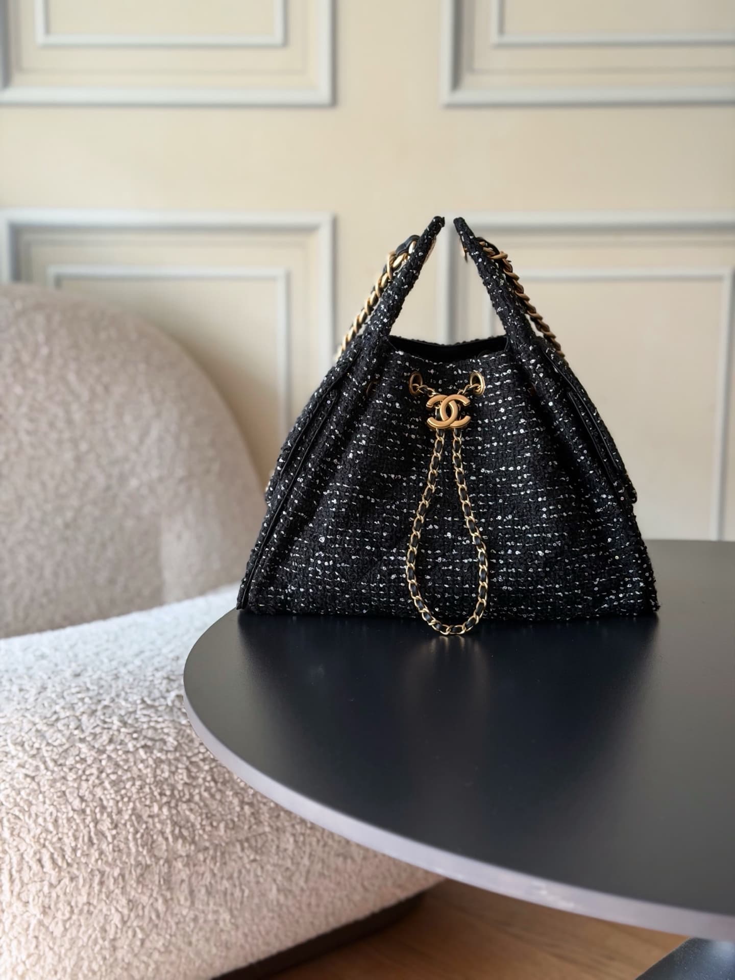 Chanel 25 Small Hobo handbag AS5293 Wool Tweed & Gold-Tone Metal Black&White A