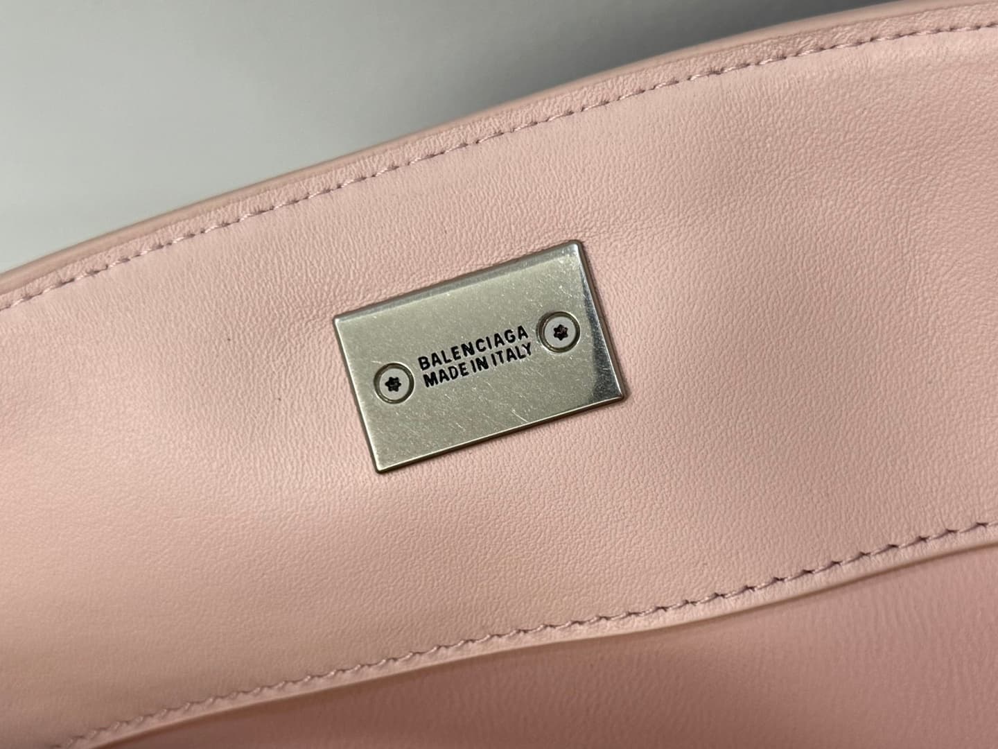 Balenciaga Rodeo Small Bag in Pink Leather With Silver-Tone Metal TOP