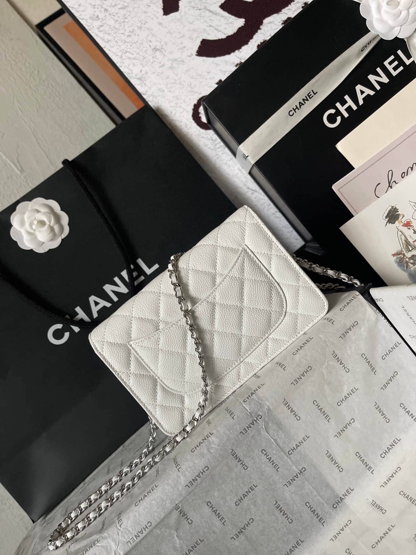 Chanel Classic Wallet on Chain Grained Shiny Calfskin & Silver-Tone Metal AP4241 White A