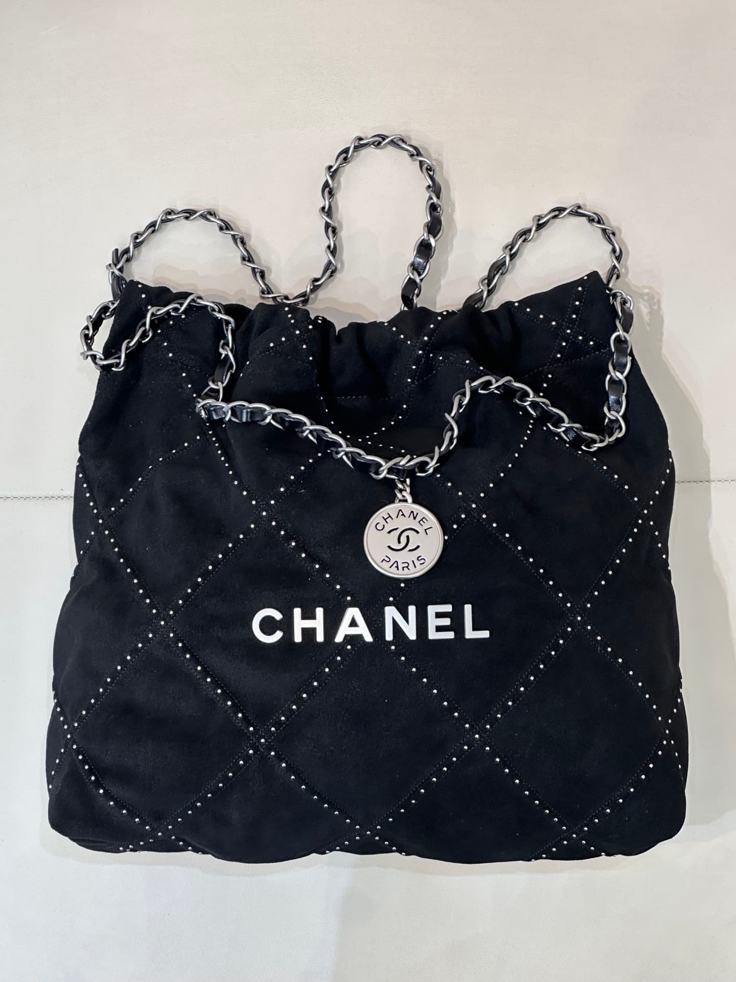 Chanel 22 Small handbag Suede calfskin studs & silver-tone metal AS3260 Black TOP