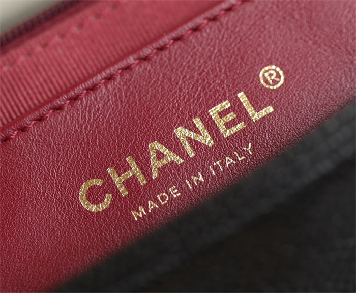 Chanel SMALL FLAP BAG Grained Shiny Calfskin & Gold-Tone Metal TOP