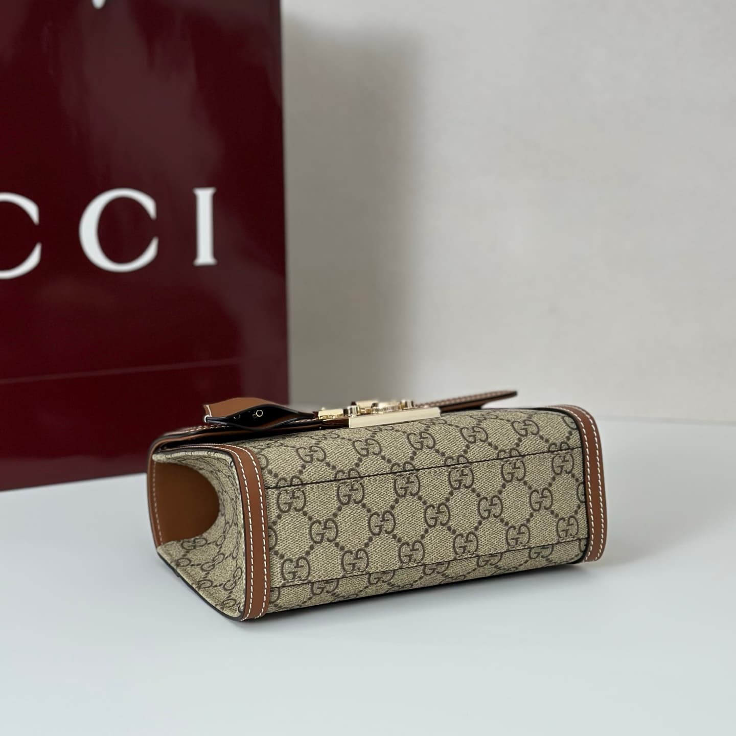 Gucci Padlock small top handle bag Beige and dark brown GG Monogram ‎838999 High