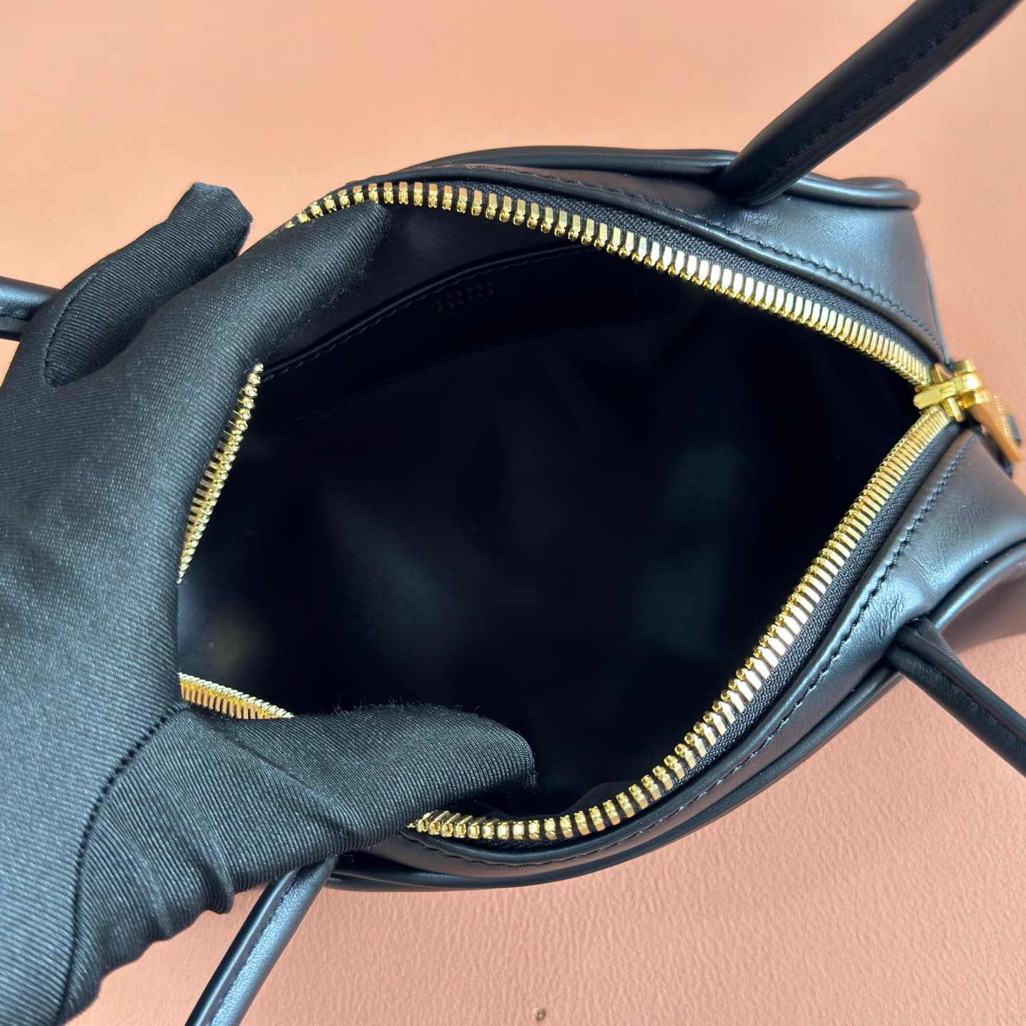 Miu Miu Black Beau Leather Bag 5BB192 High