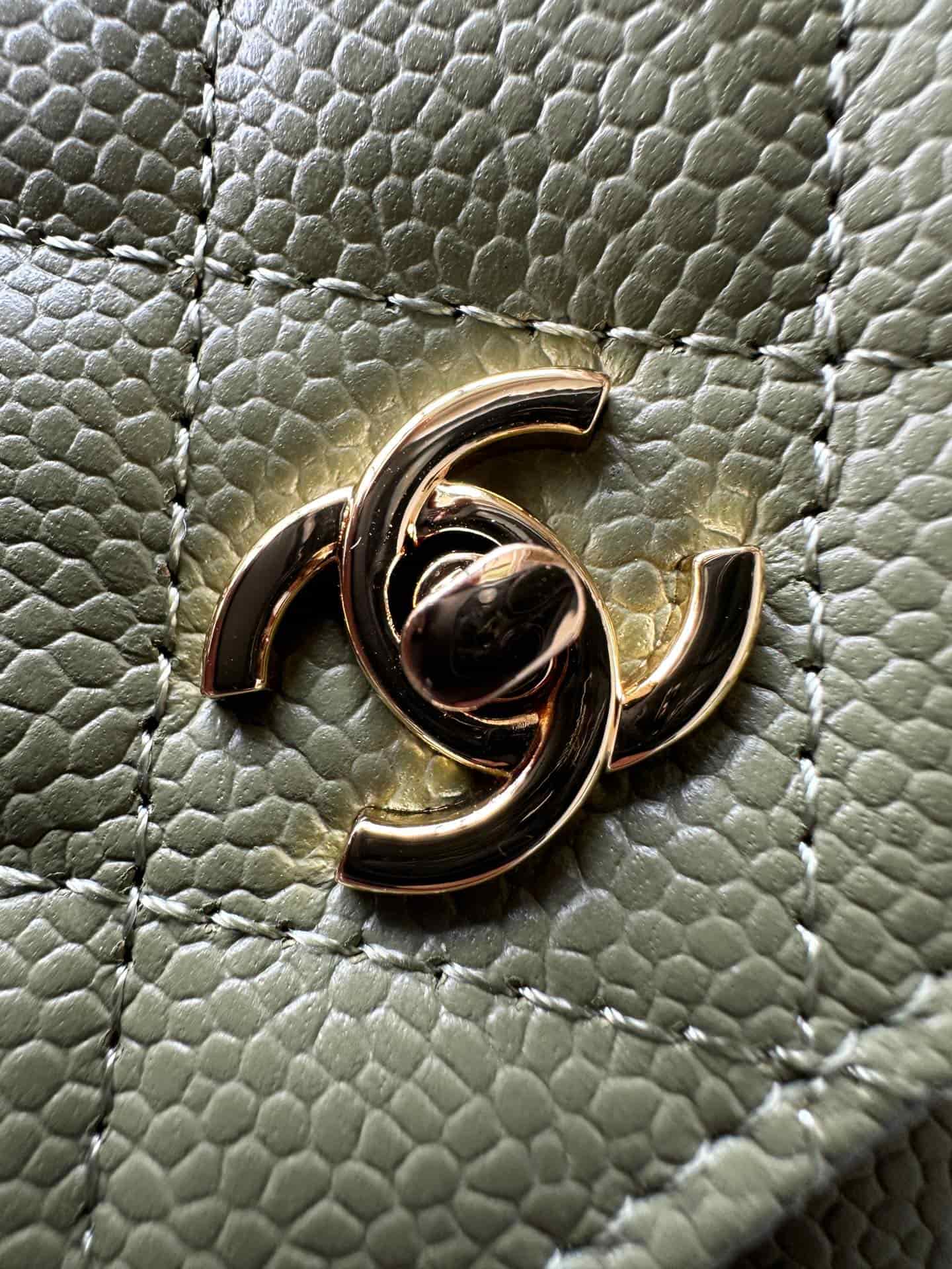 Chanel Classic Wallet on Chain Grained Shiny Calfskin & Gold-Tone Metal AP4241 Dark Green High
